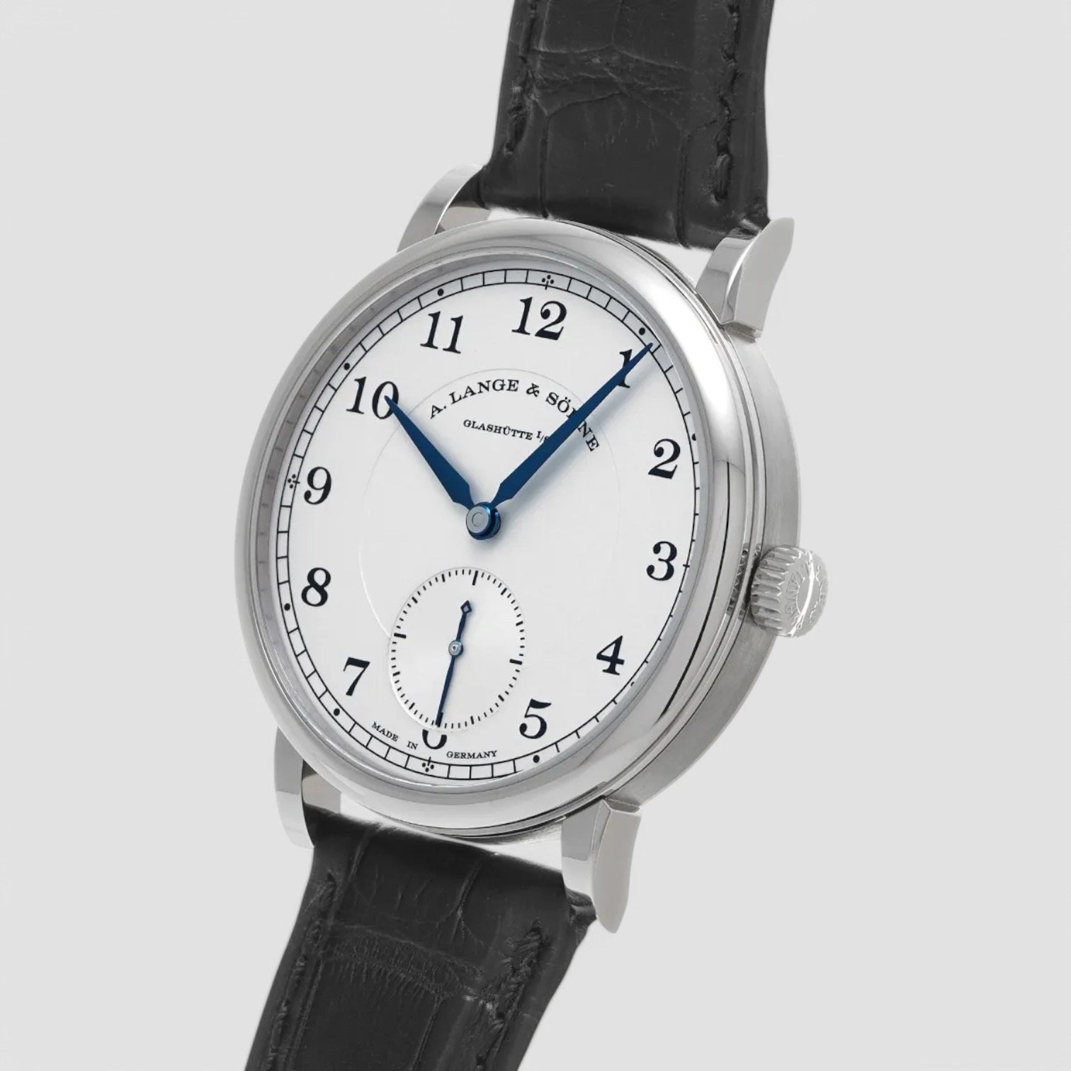 815  18K White Gold Silver Dial