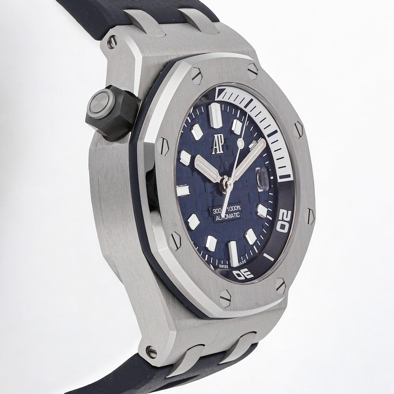 Royal Oak Offshore Diver 15720ST Diver Blue Dial