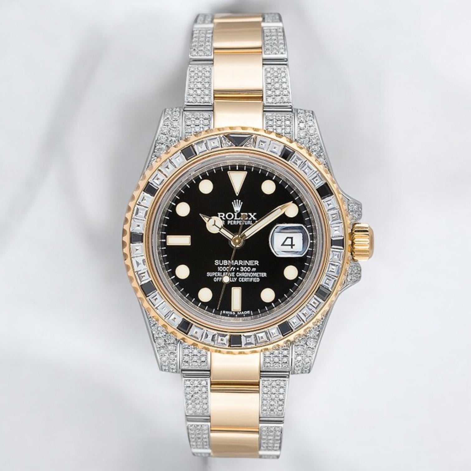 Submariner Date 116613LN Steel and 18ct Yellow Gold Diamond Set - Custom bezel - Iced Out