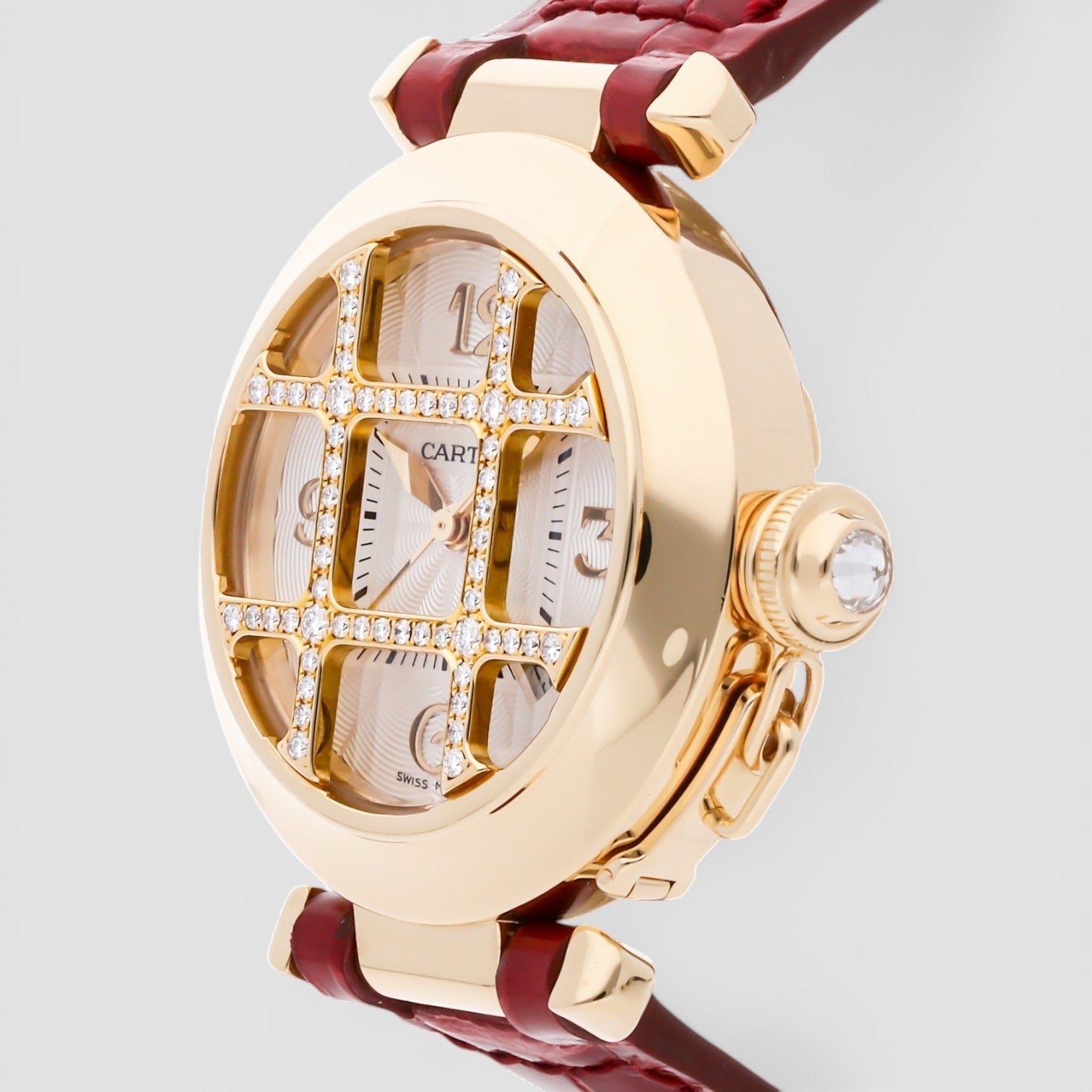 Pasha de Cartier – Elegant Luxury Sports Watch