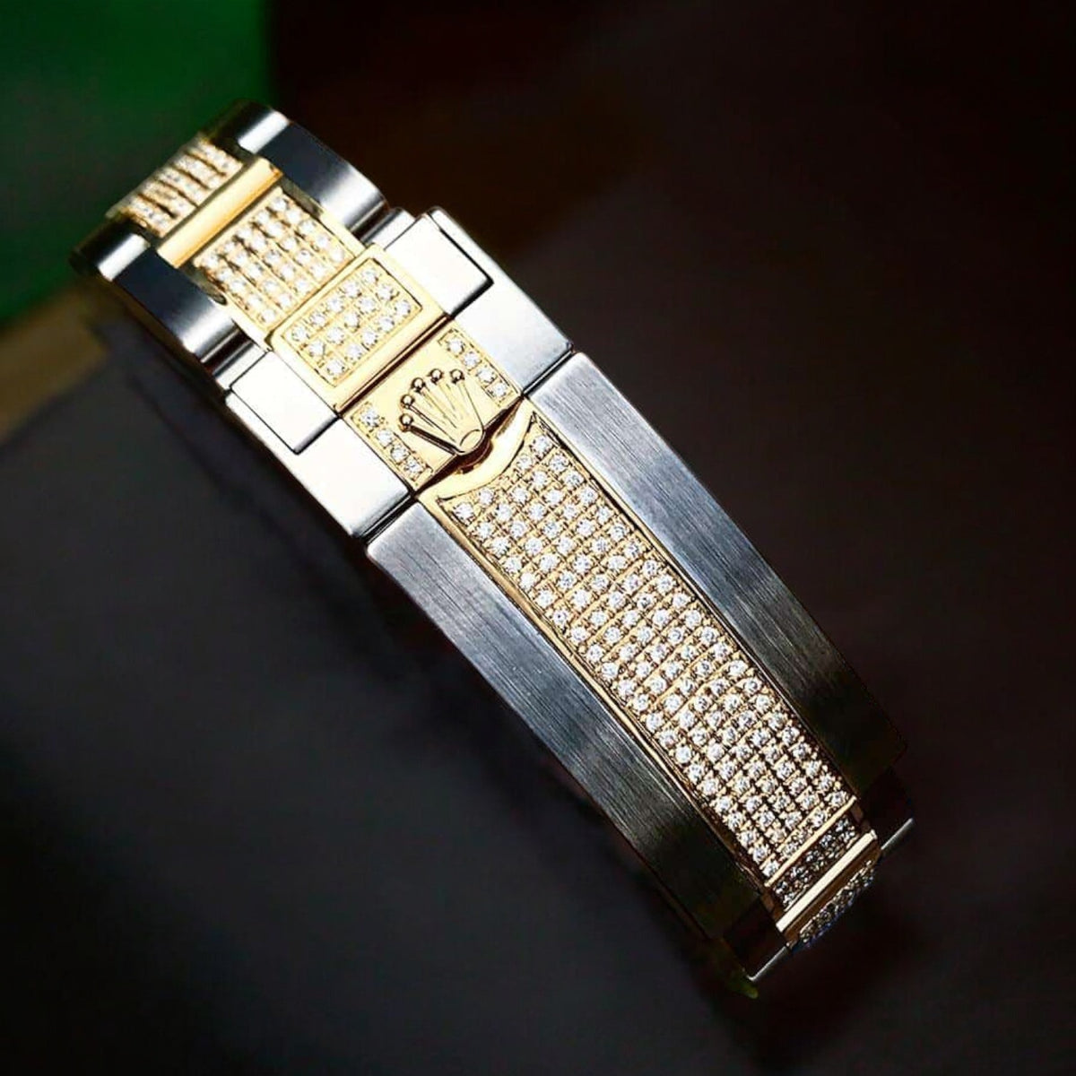 Submariner Date – Oyster – Royal Blue Dial – Custom Diamond-Set - Iced out