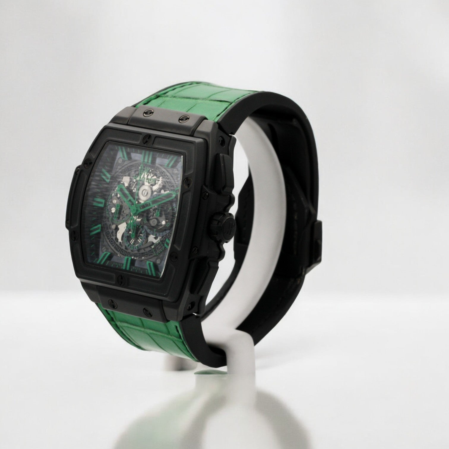 Spirit of Big Bang ALL BLACK Chronograph Green Ceramic 45MM