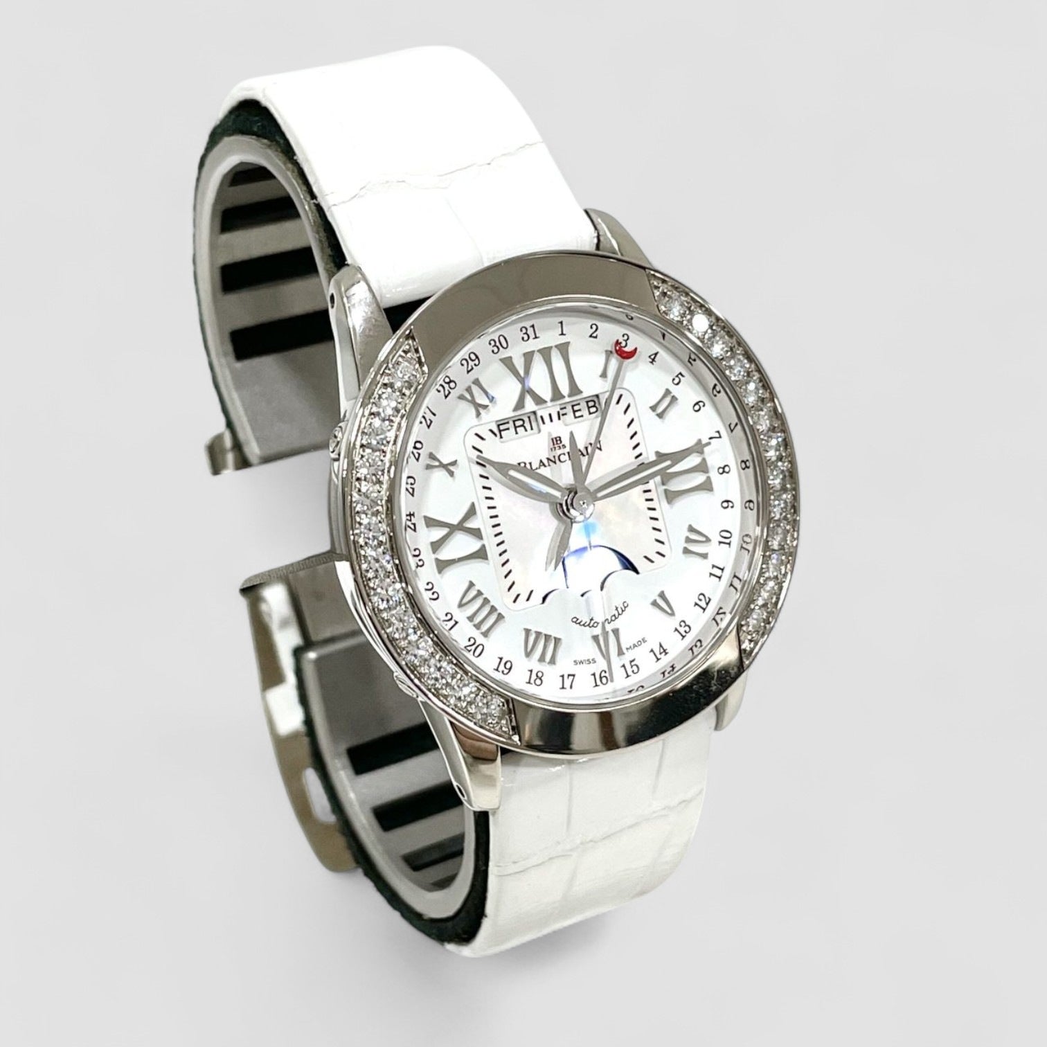 COMPLETE CALENDAR WOMEN'S WATCHES