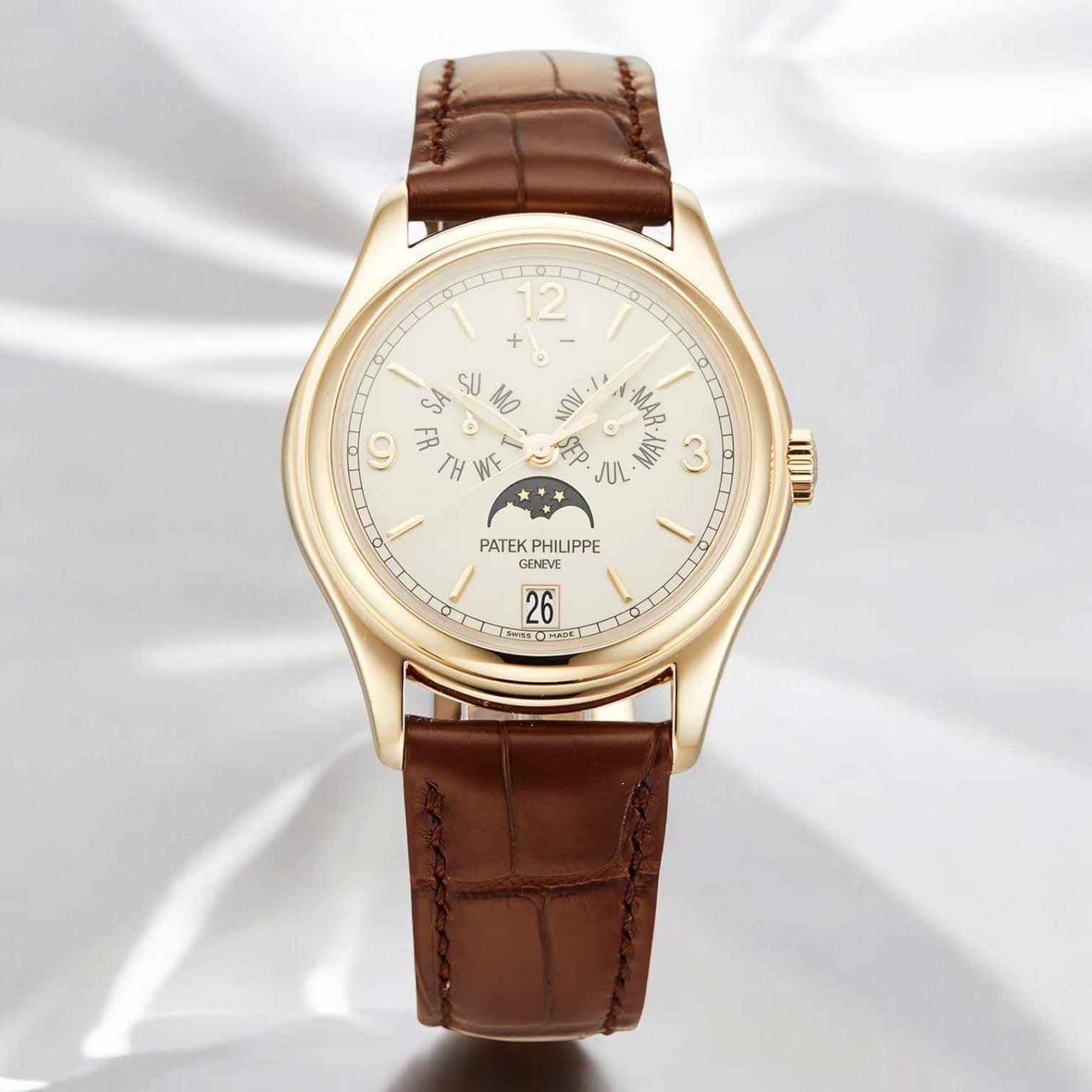 Annual Calendar 5146 Cream Dial 18K Yellow Gold