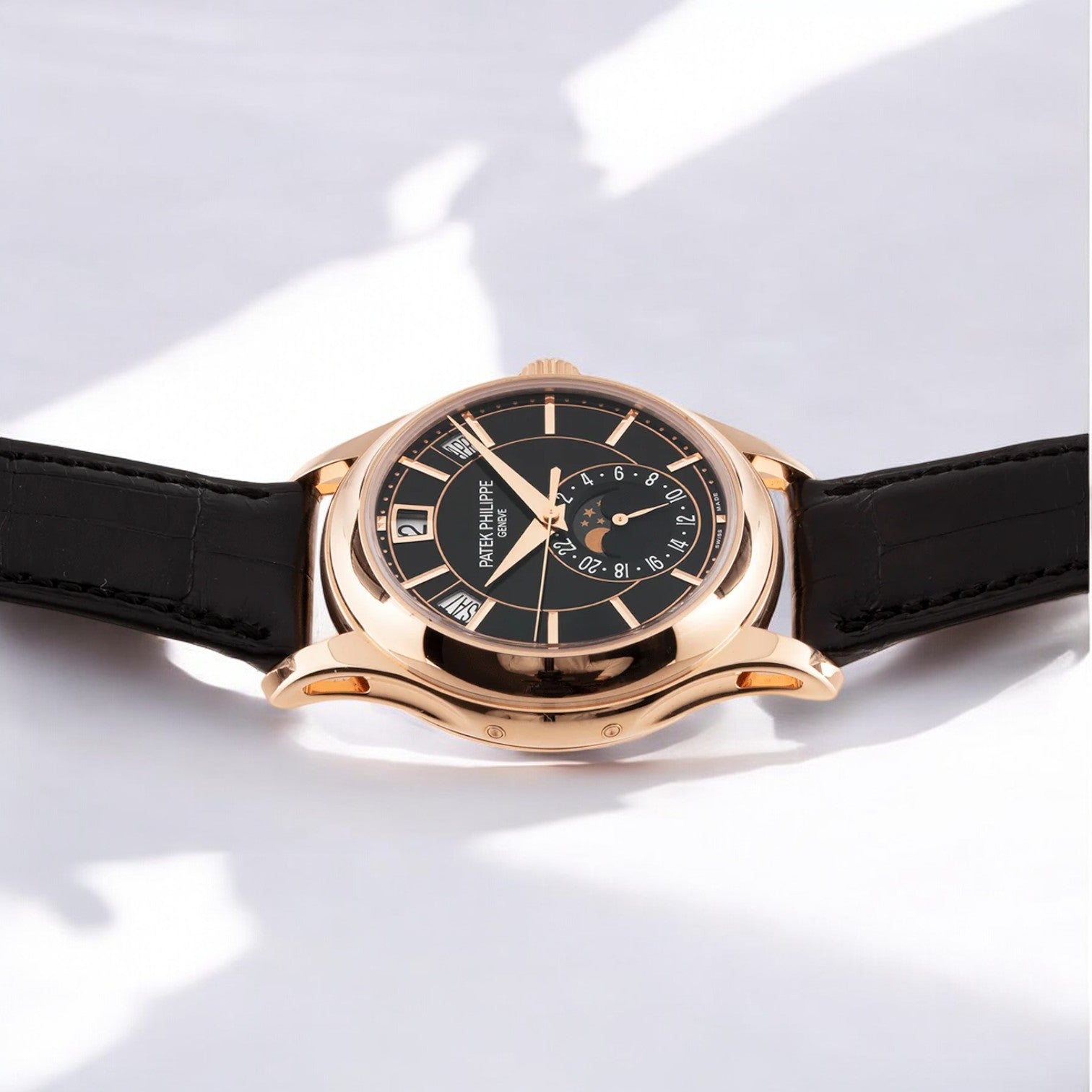 Annual Calendar 5205R Black Dial 18k Rose Gold