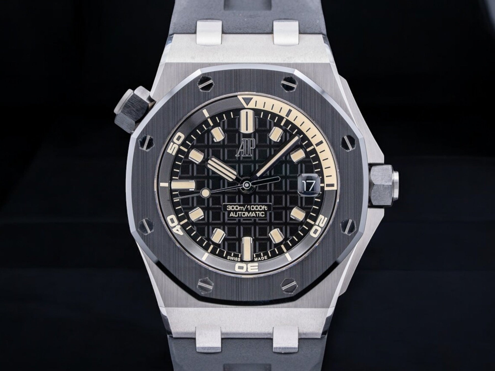 Royal Oak Offshore Diver 15720CN Diver Limited Edition