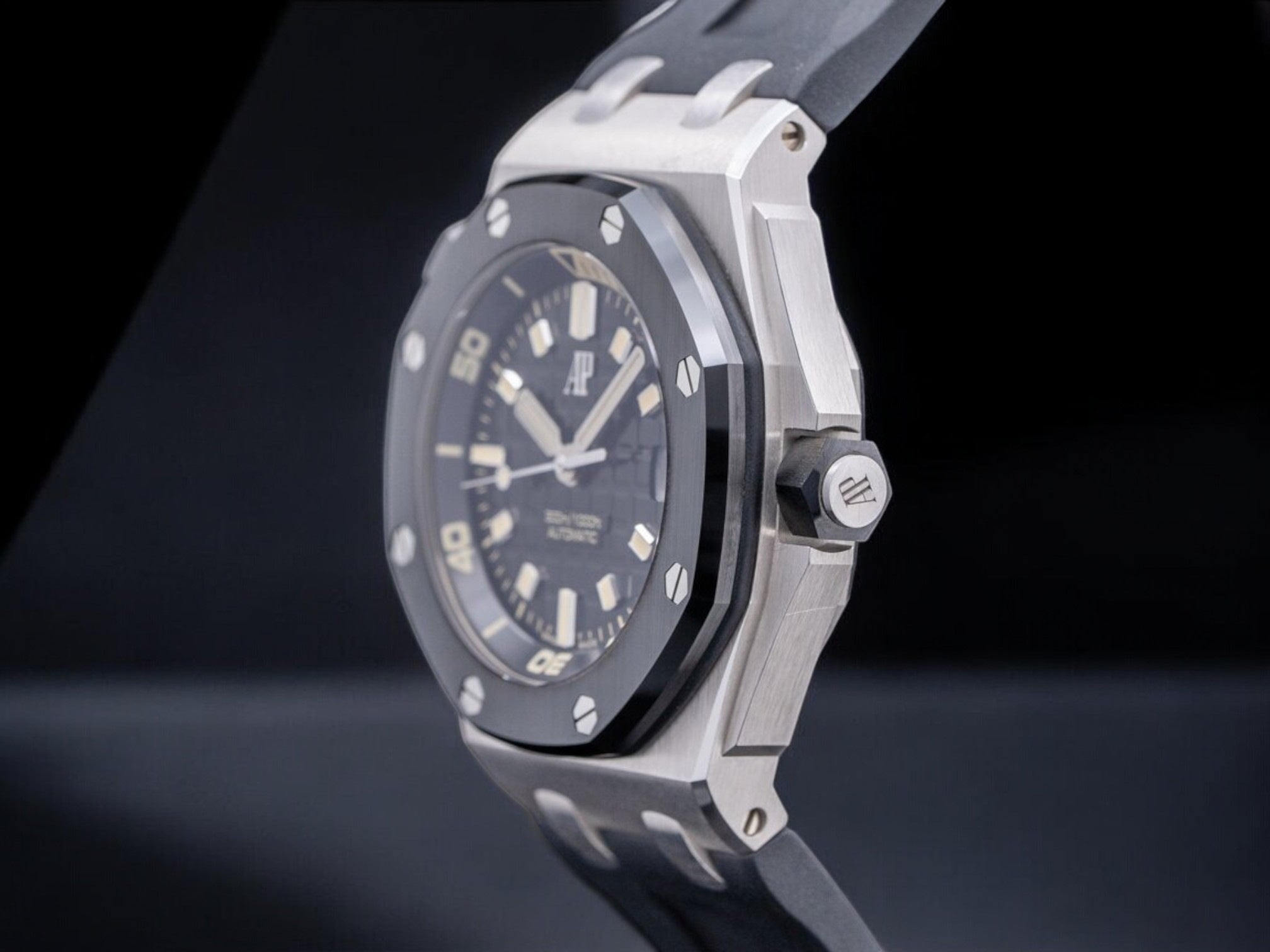 Royal Oak Offshore Diver 15720CN Diver Limited Edition