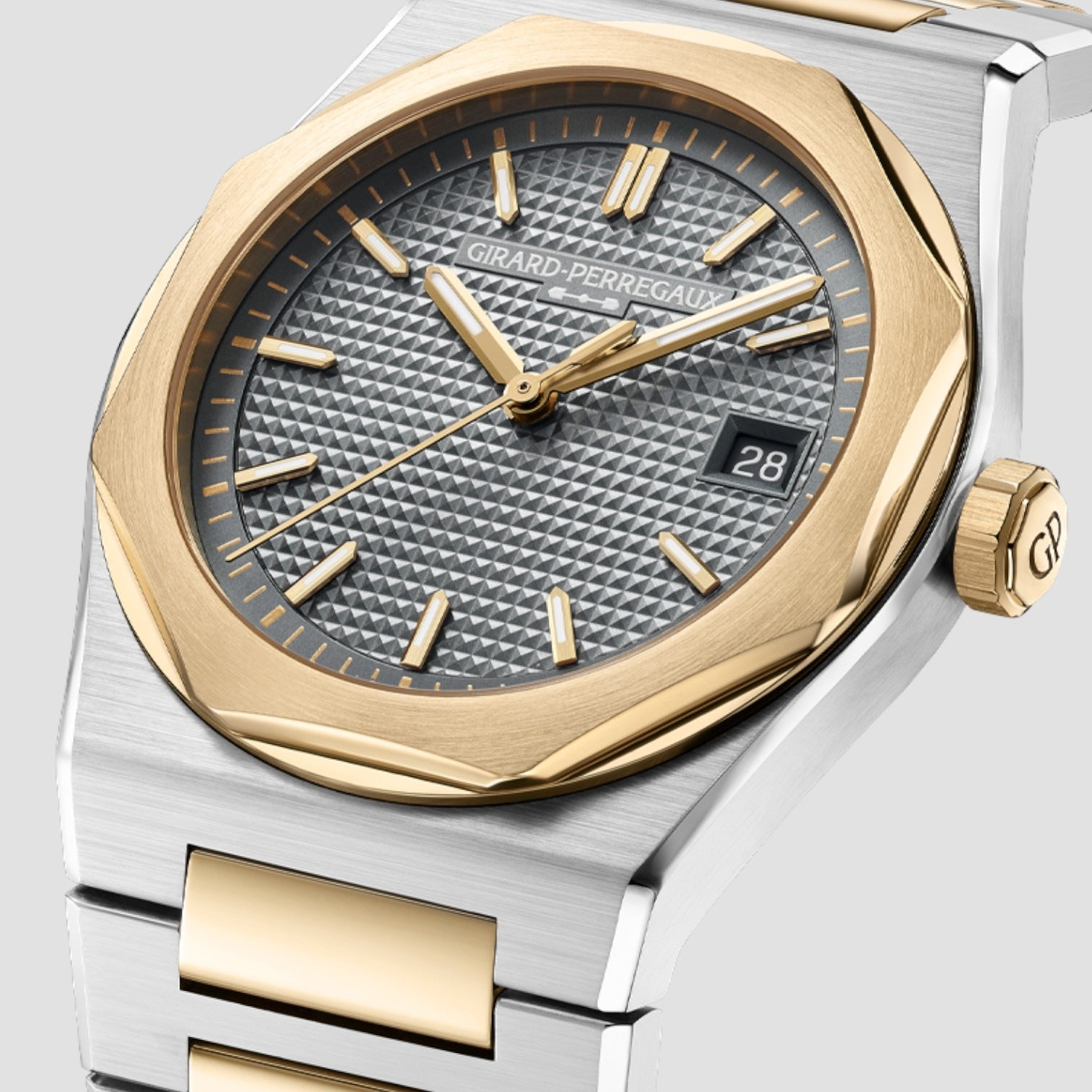 Laureato FIFTY Yellow Gold 39mm