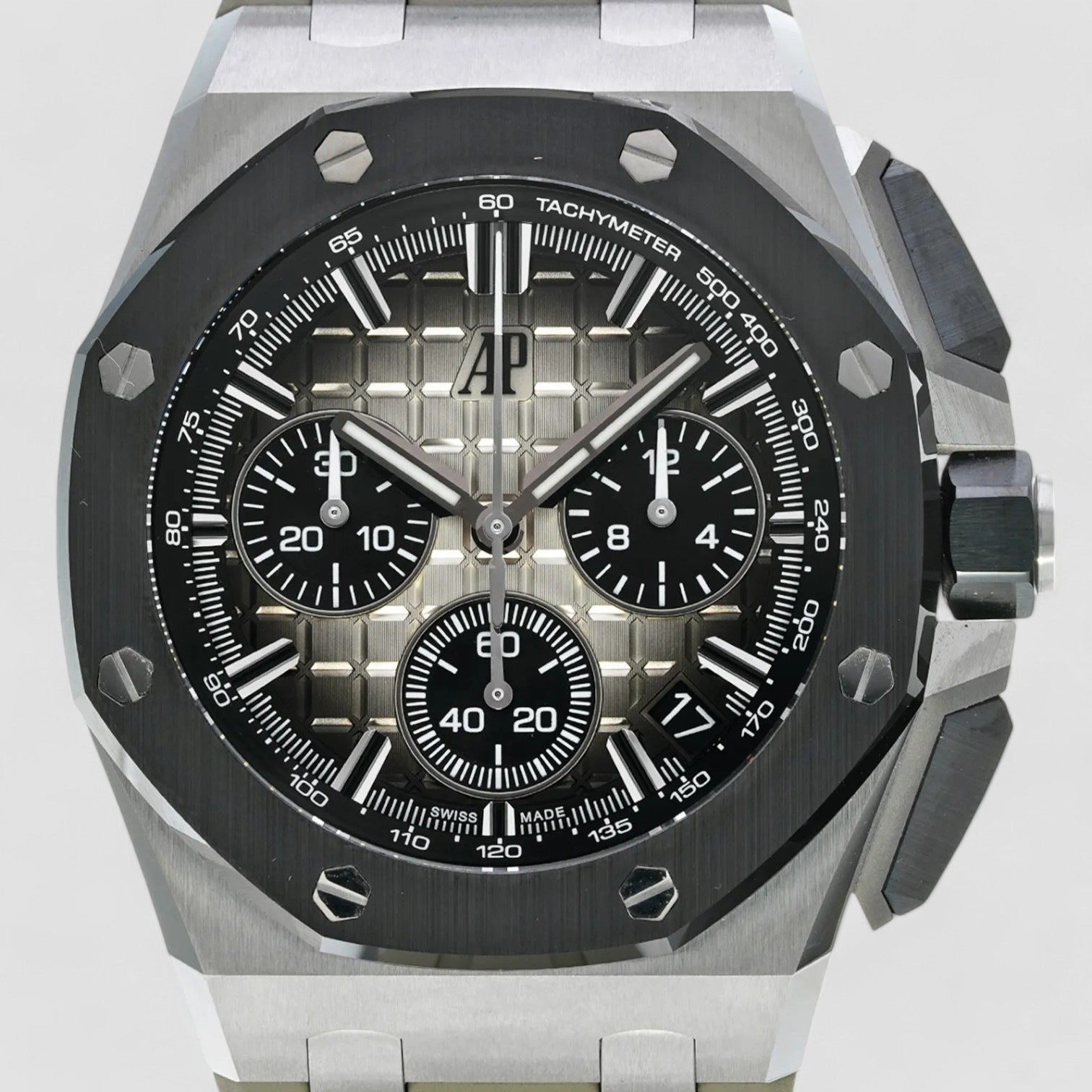 Royal Oak Offshore Smoked Dial