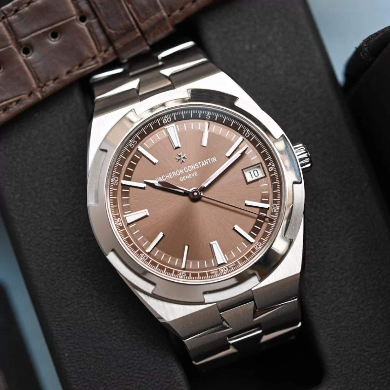 Overseas 4500v Automatic 41mm BROWN Dial RARE