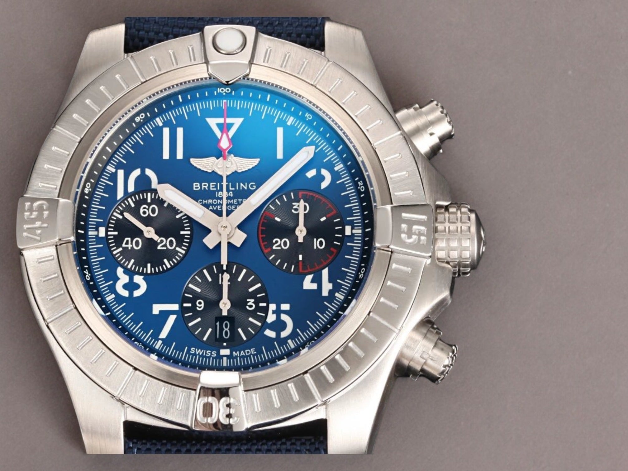 Avenger Chronograph Gmt 45 45mm Boutique Exclusive