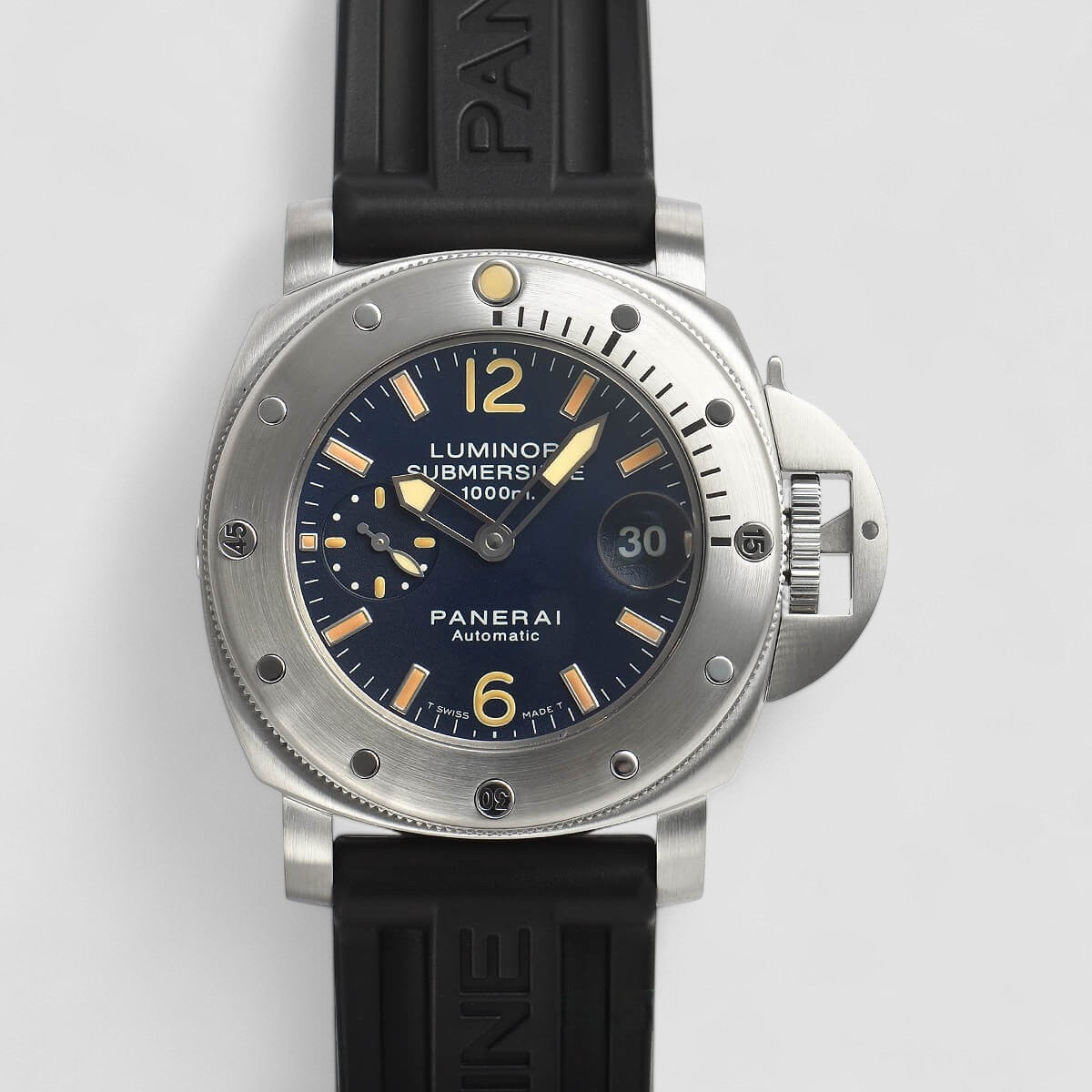 Luminor Submersible