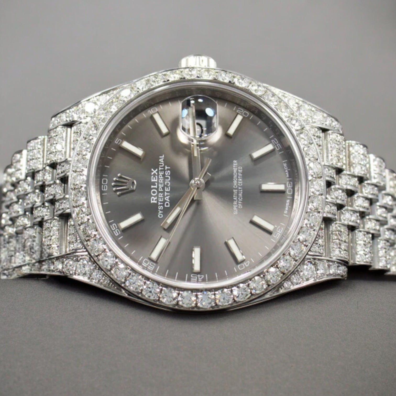 Datejust 41 Full Iced out – Diamonds – Grey Dial – Jubilee