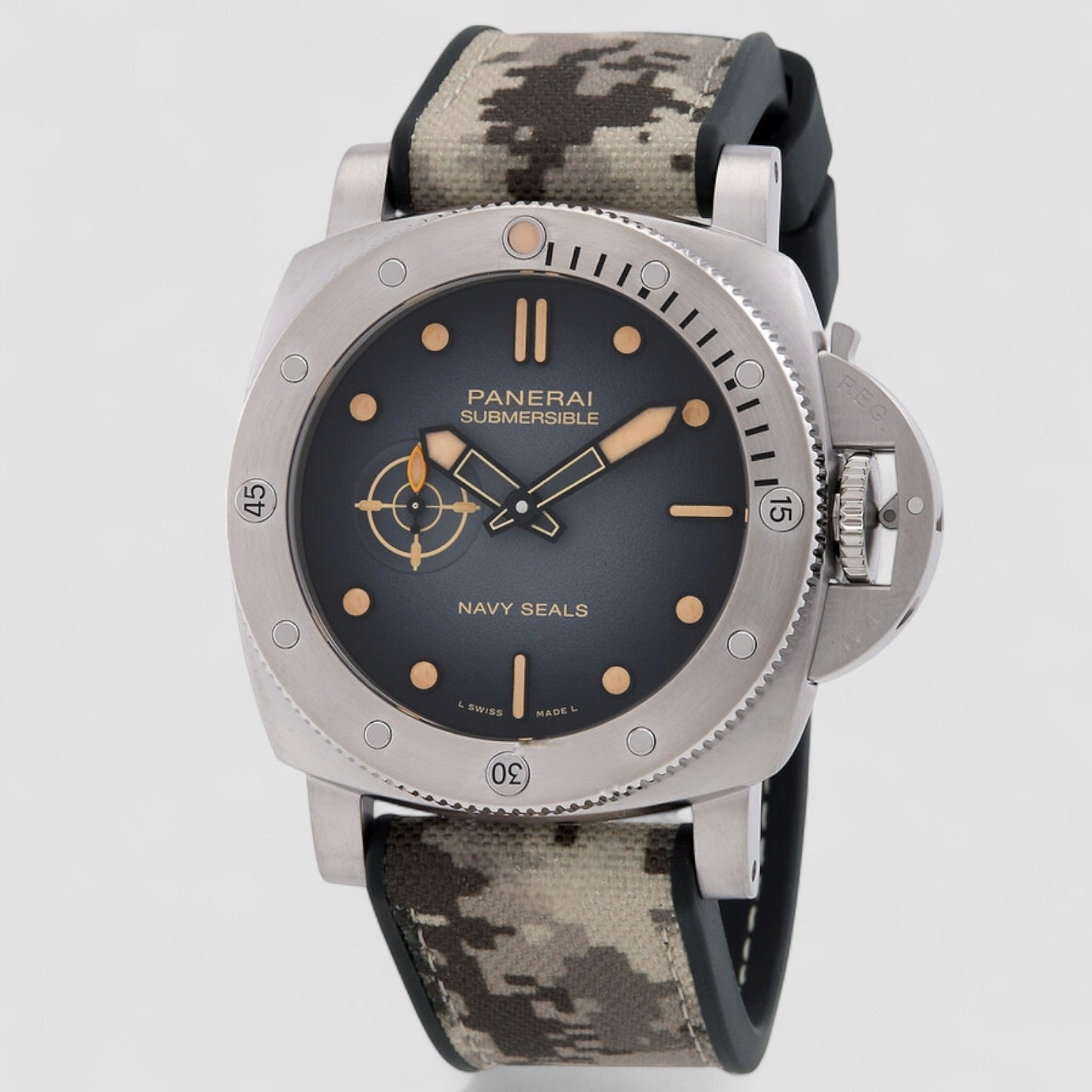 Submersible Quarantaquattro Navy Seals