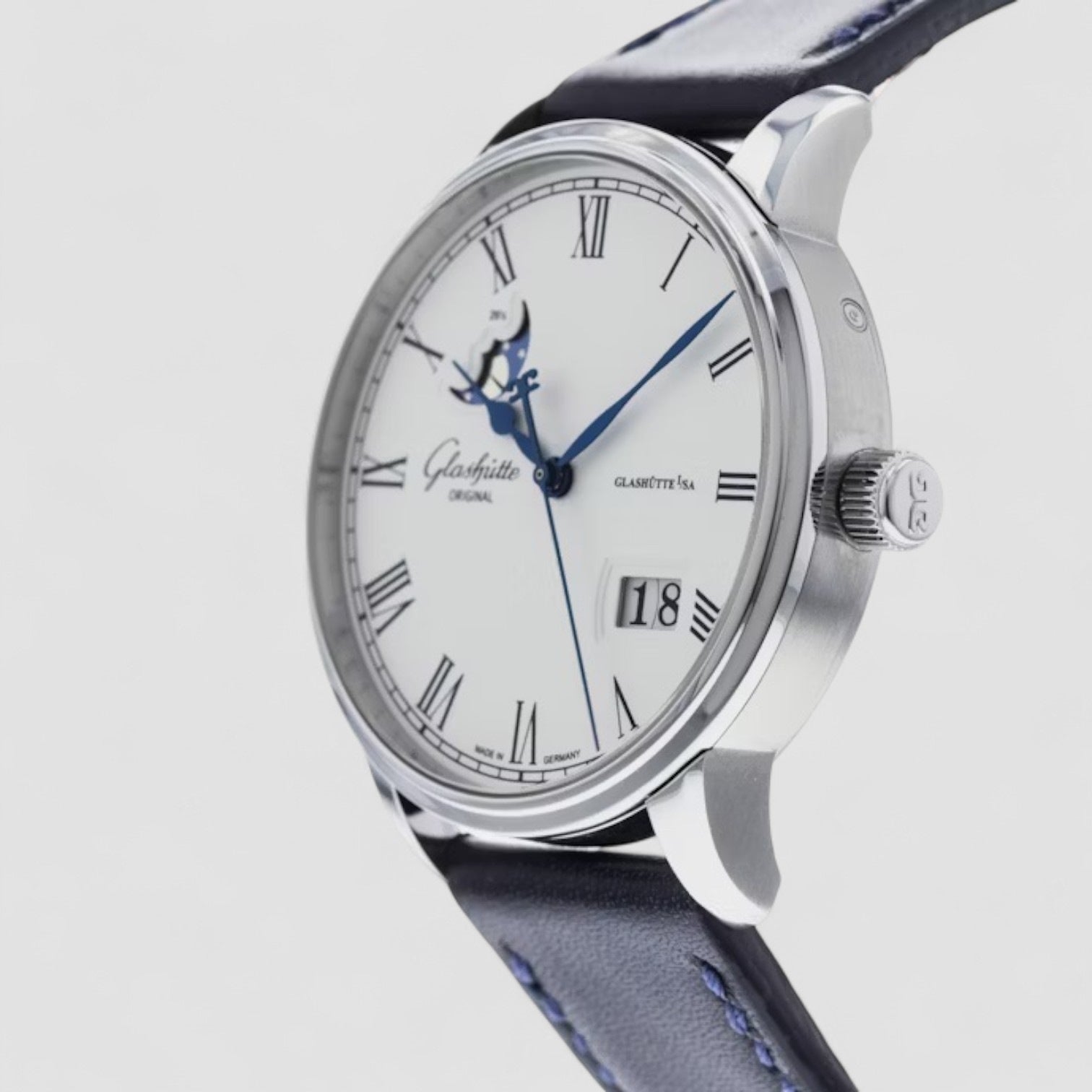 Senator Panorama Date Moon Phase