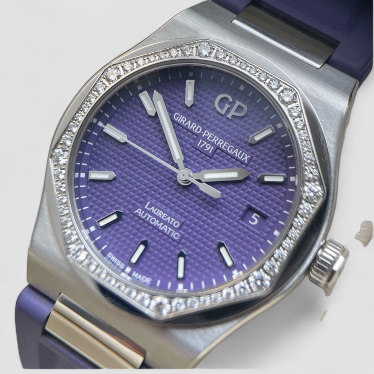 Laureato Summer Limited Edition 38mm