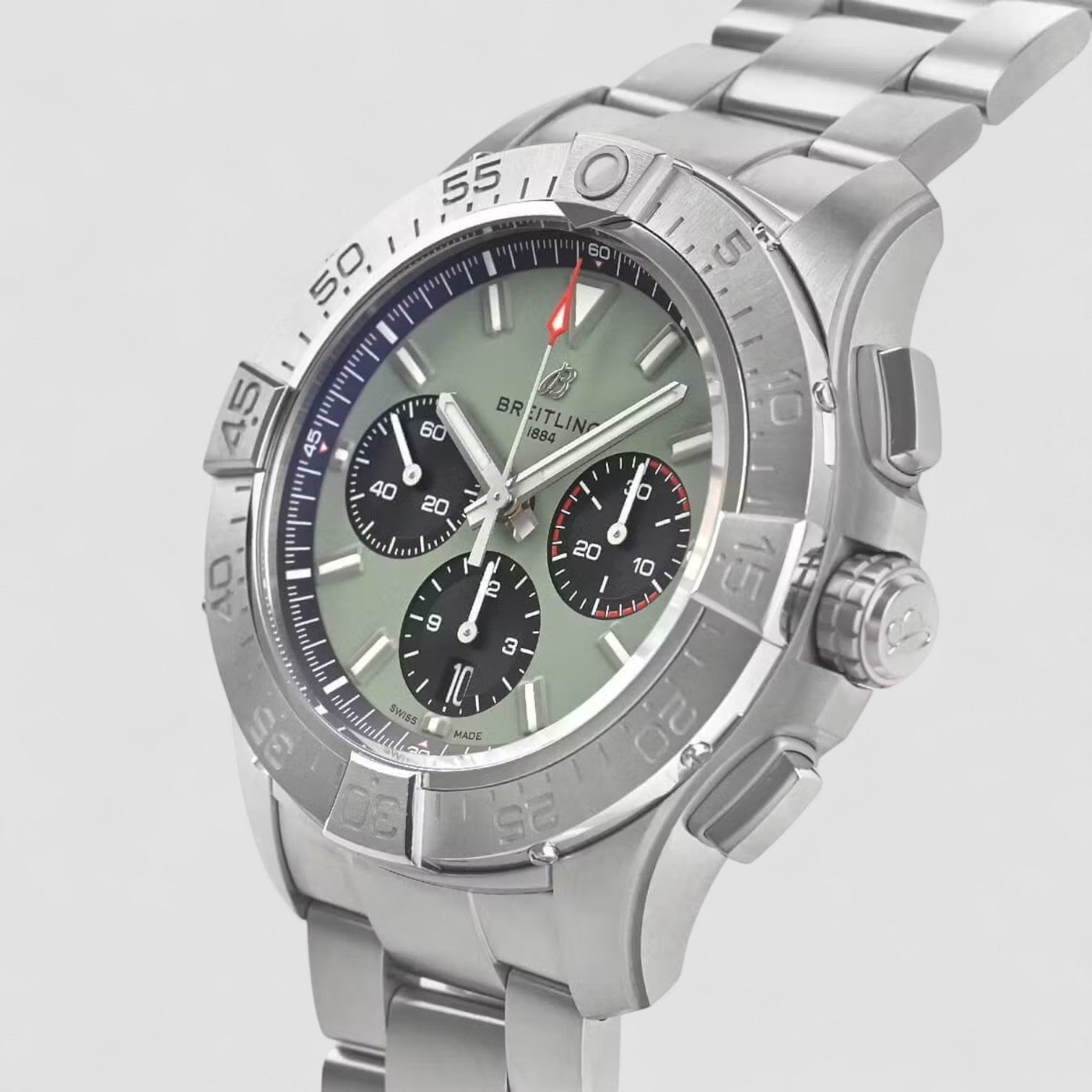 Avenger B01 Chronograph 44