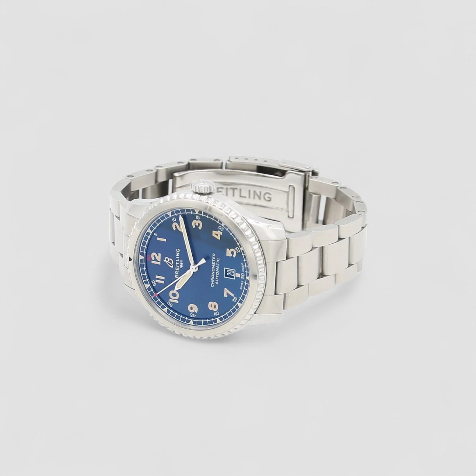 Aviator 8 Automatic 41