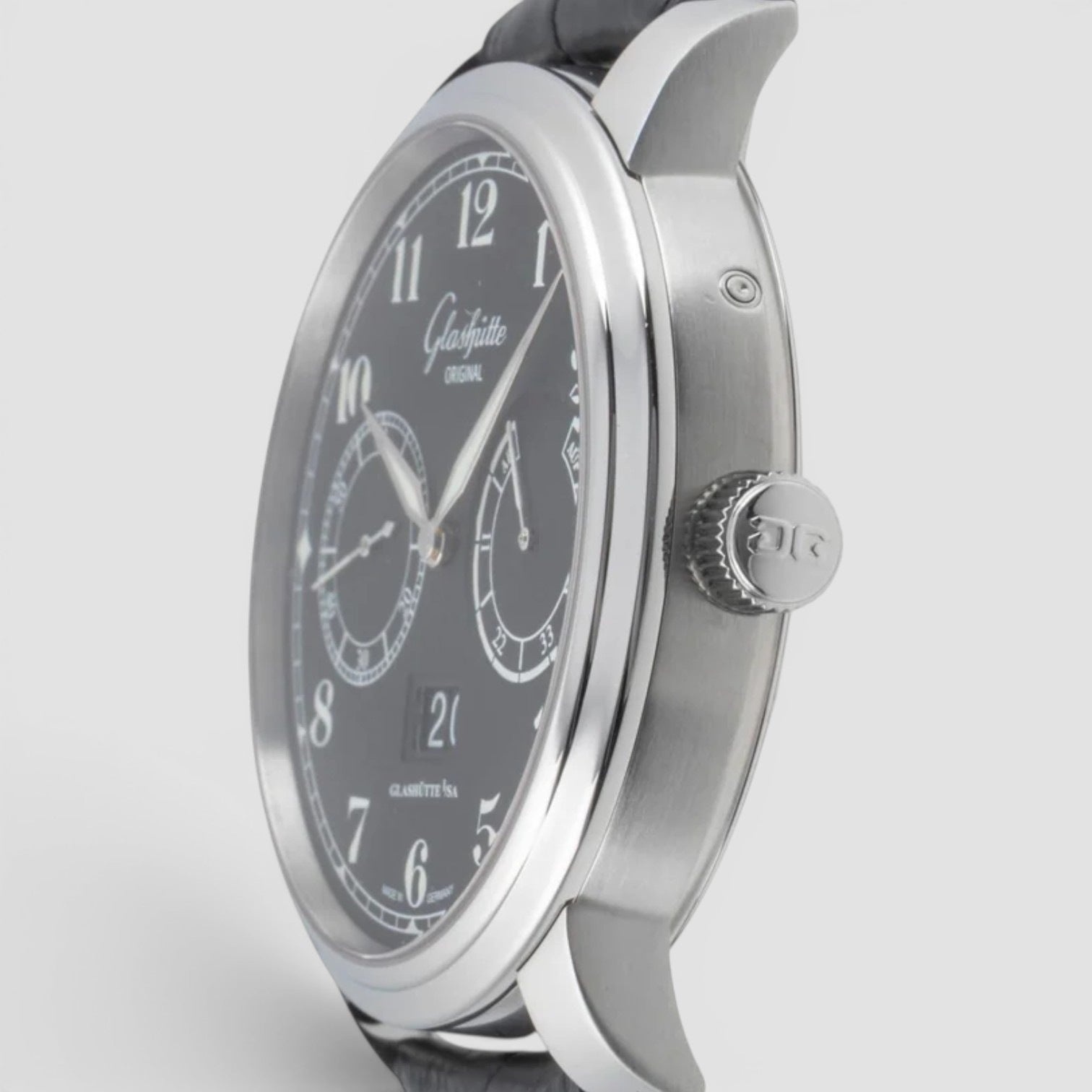 Senator Observer 44mm Steel Black Dial Big Date