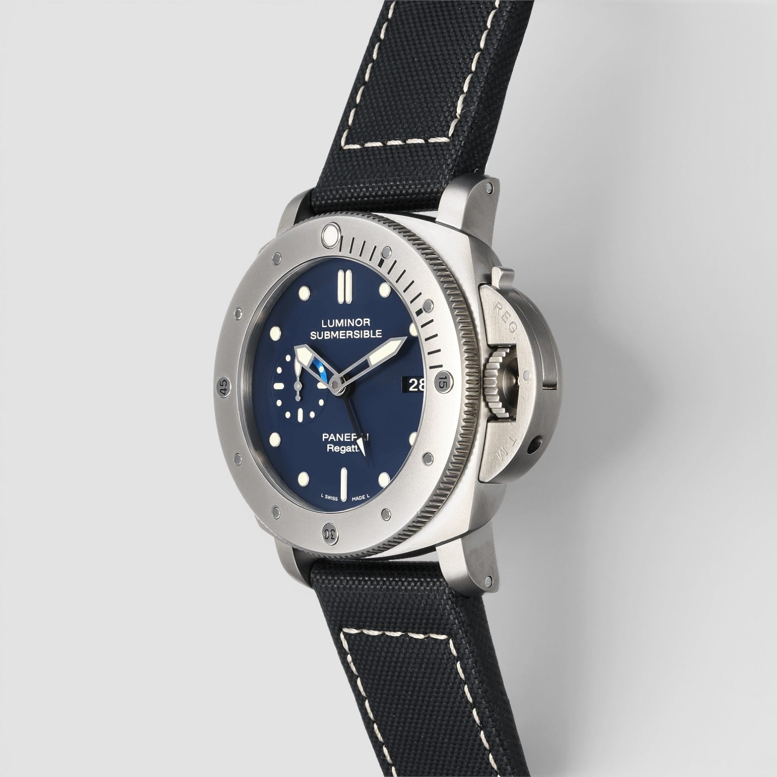 Panerai Luminor Submersible 1950 Regatta 47mm Titanium Blue Dial
