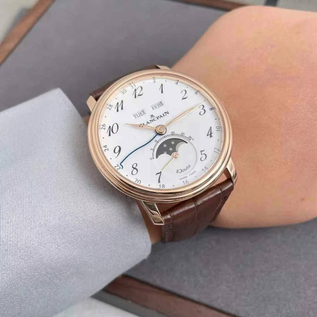 Villeret Quantième Complete Calendar 8 Days Rose Gold