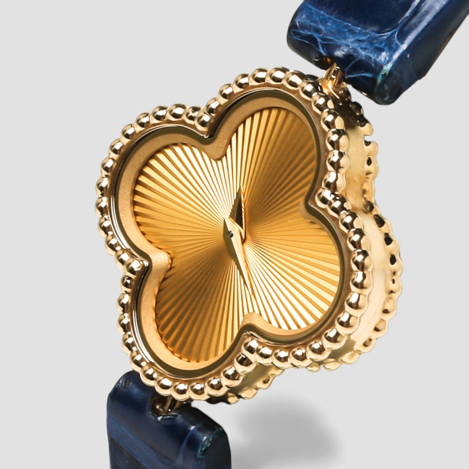 18K Yellow Gold Alligator Leather Alhambra Ladies Watch