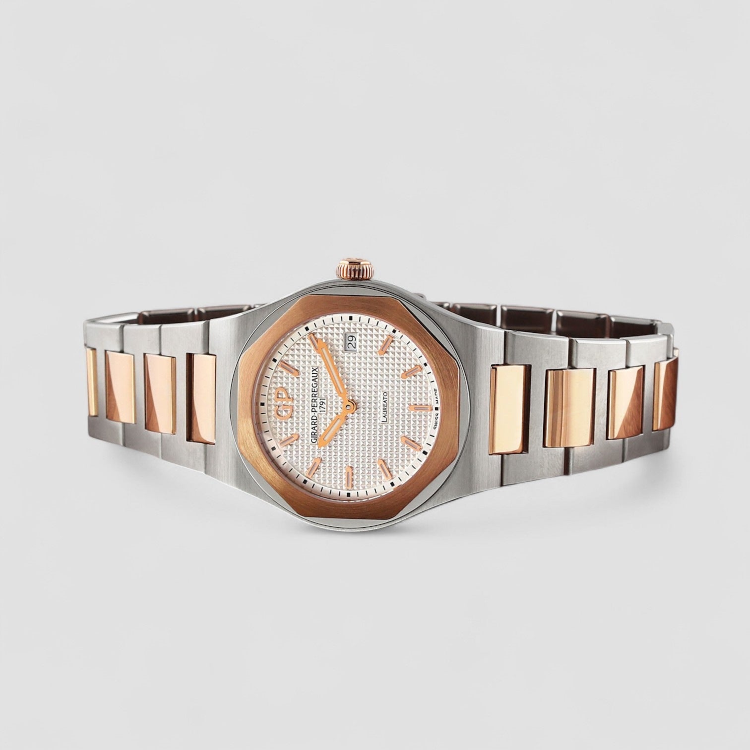 Laureato Quartz Rose Gold 34mm