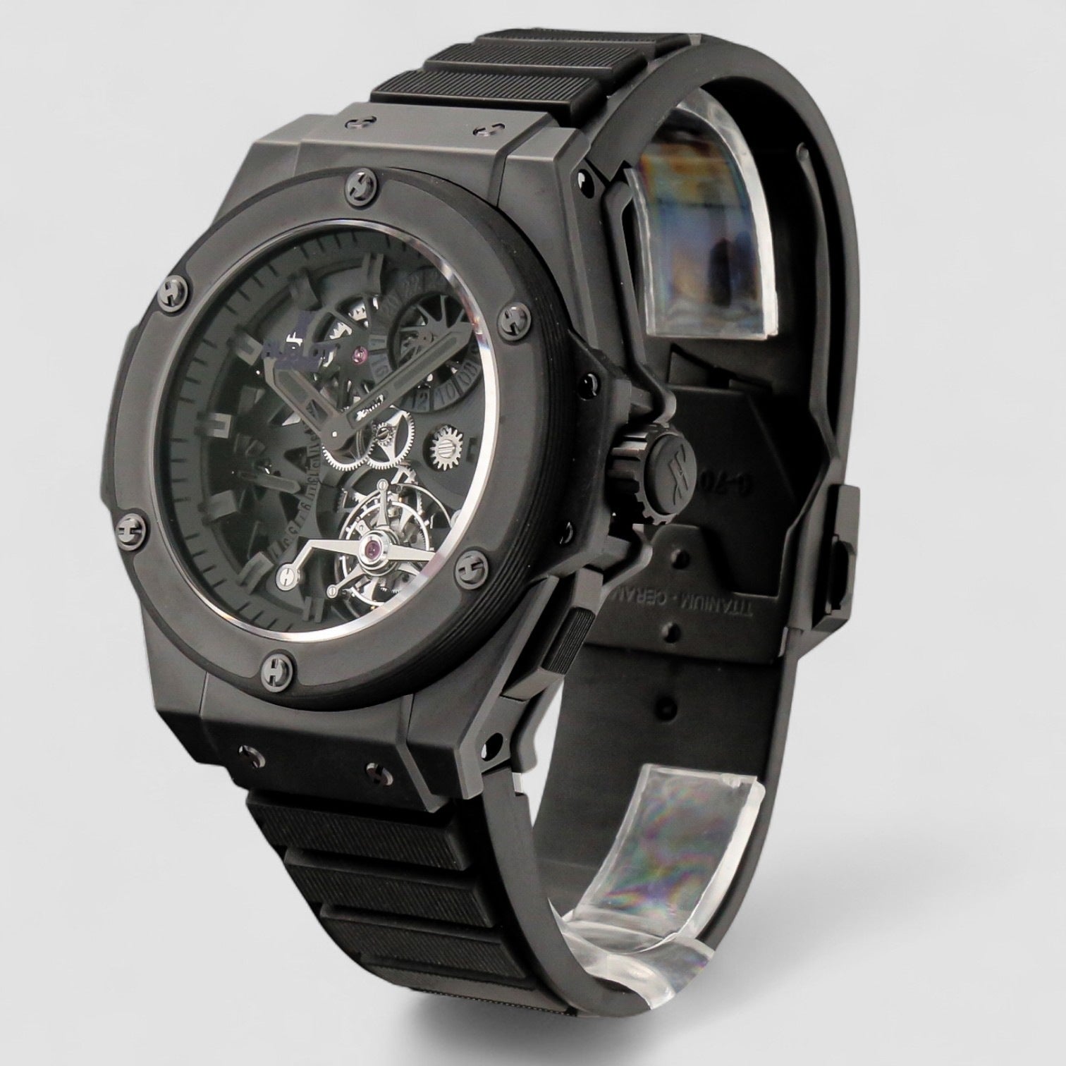 King Power Tourbillon Gmt