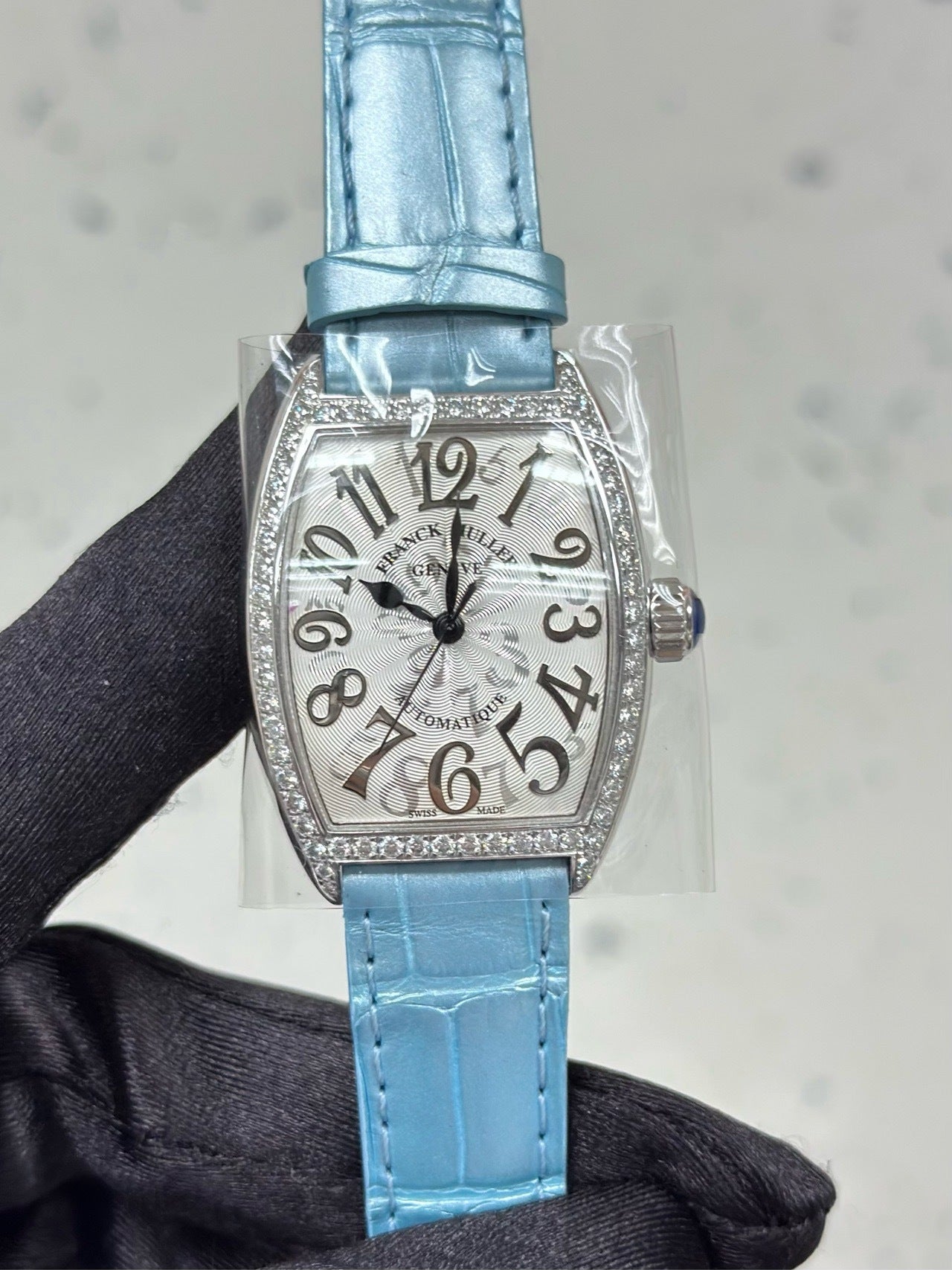 CINTRÉE CURVEX D 1R HO ASIA LIMITED