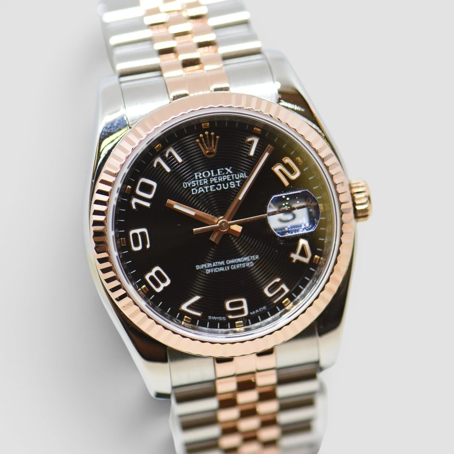 Datejust 36 Black Concentric Dial Rose Gold/Steel Jubilee