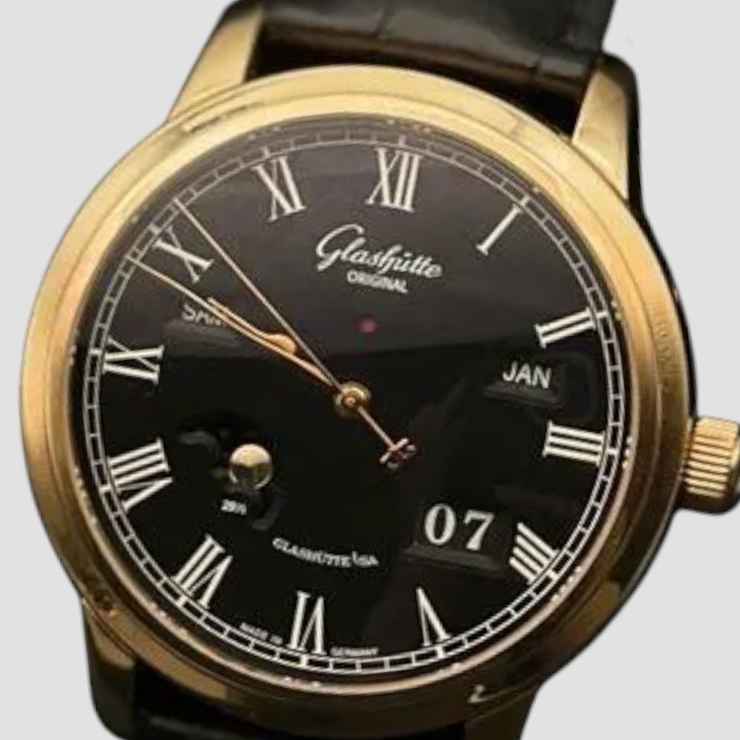 Senator Rose Gold Black Dial 42mm