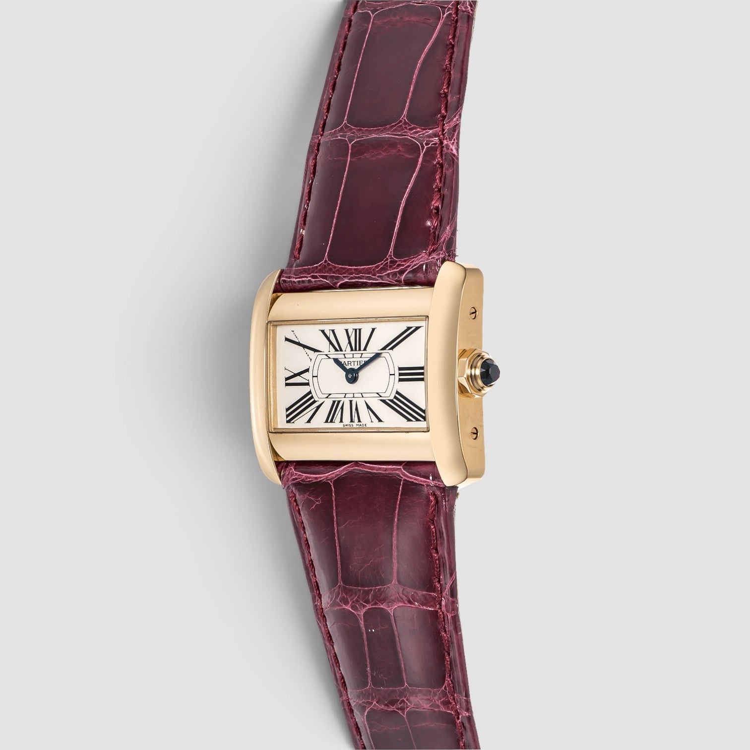 Tank Divan 31.5 x 25mm 18K Yellow Gold White Dial