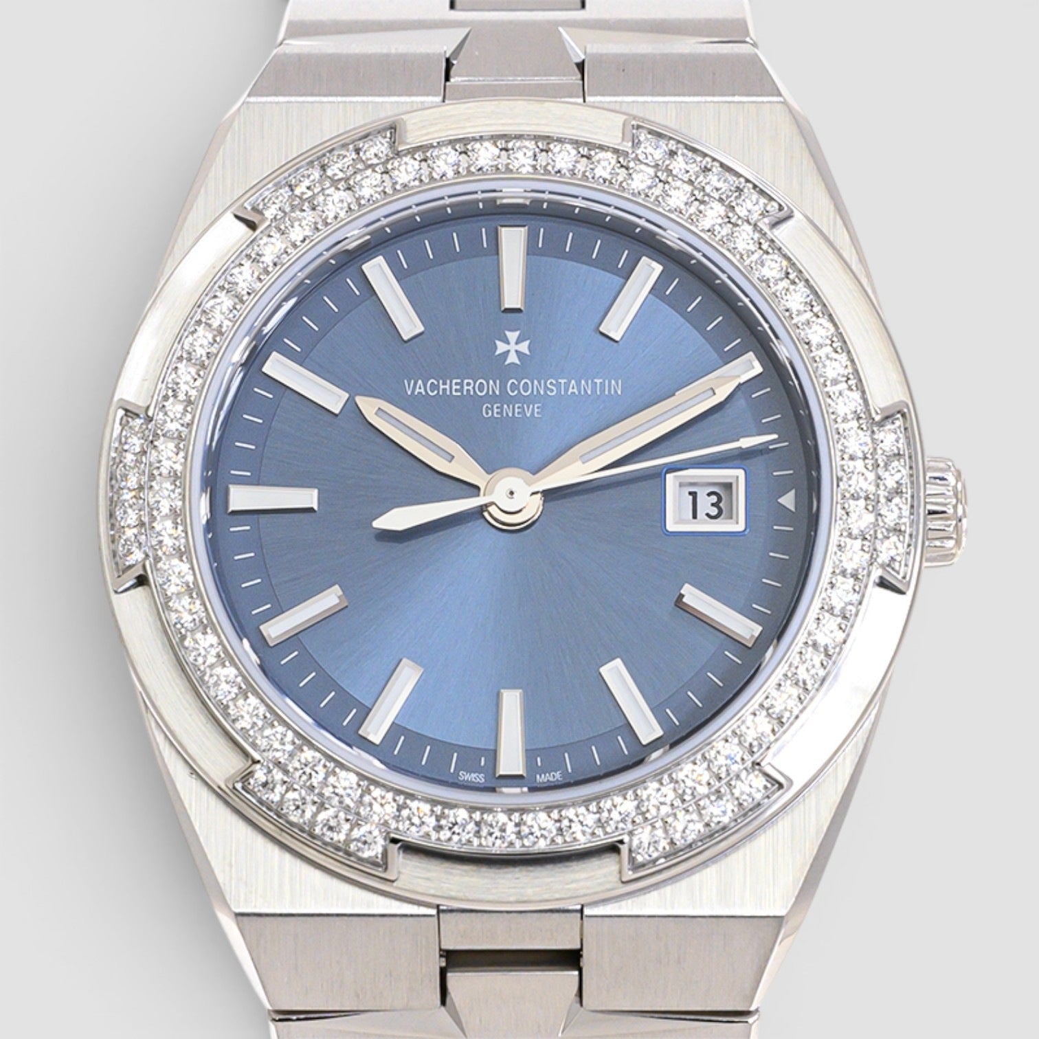 Overseas Quartz 33mm Steel Blue Dial Diamond Bezel