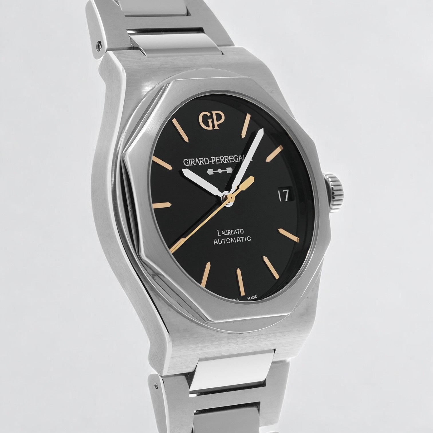 Laureato 42 mm Infinity Limited Edition ONYX Dial