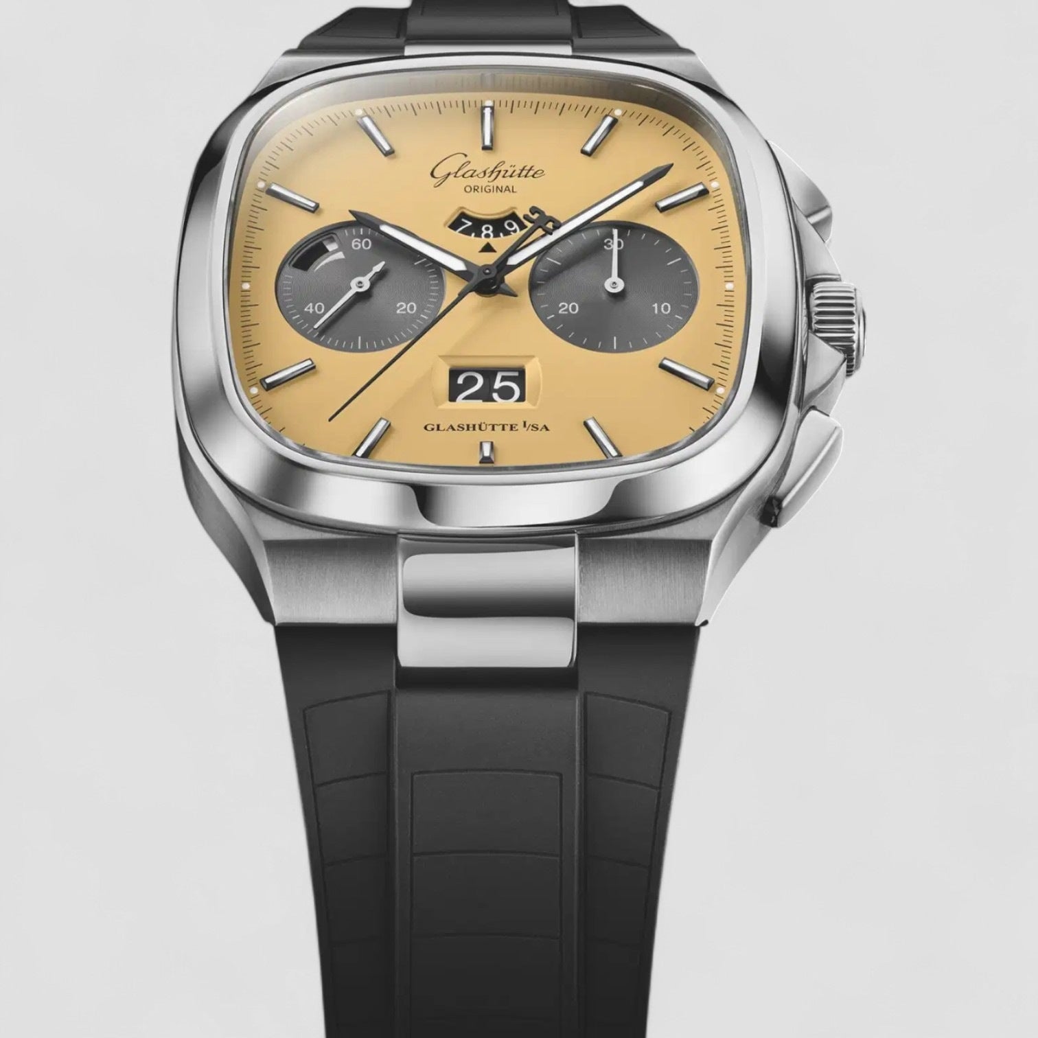 Seventies Chronograph Panorama Date “Golden Bay” Automatic Winding