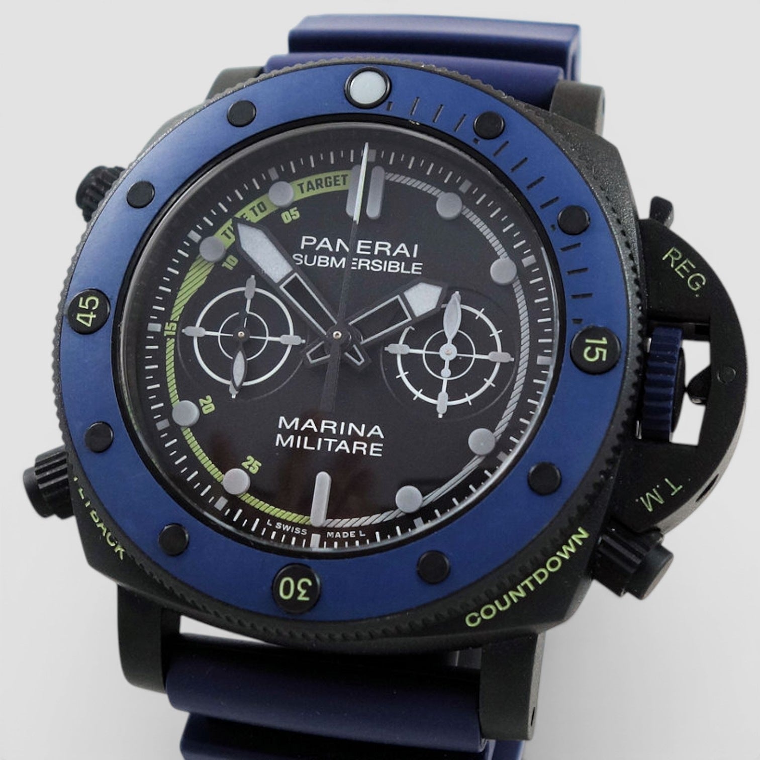 Luminor Submersible