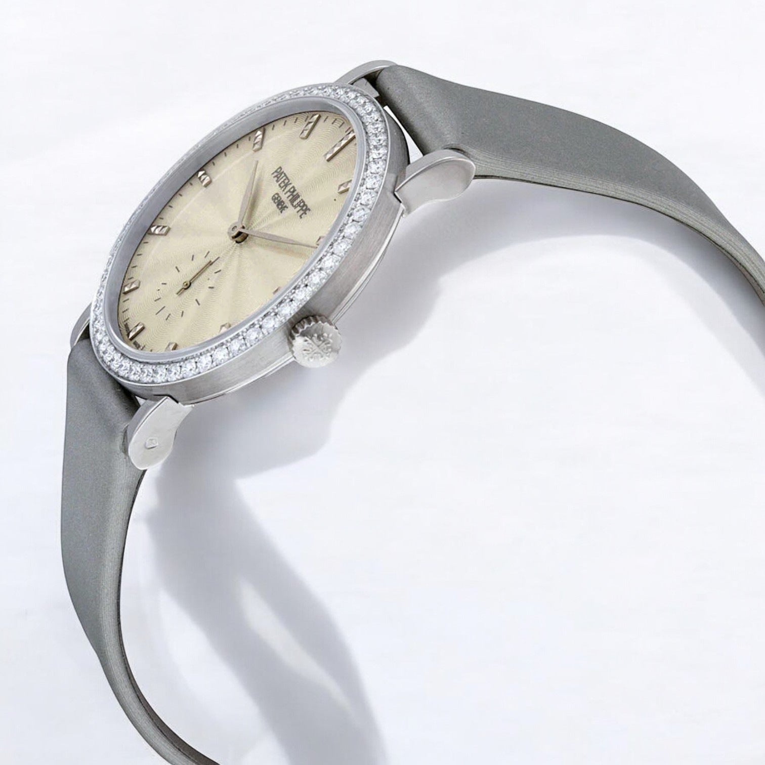 Calatrava cream guilloche dial 18kt white gold diamond