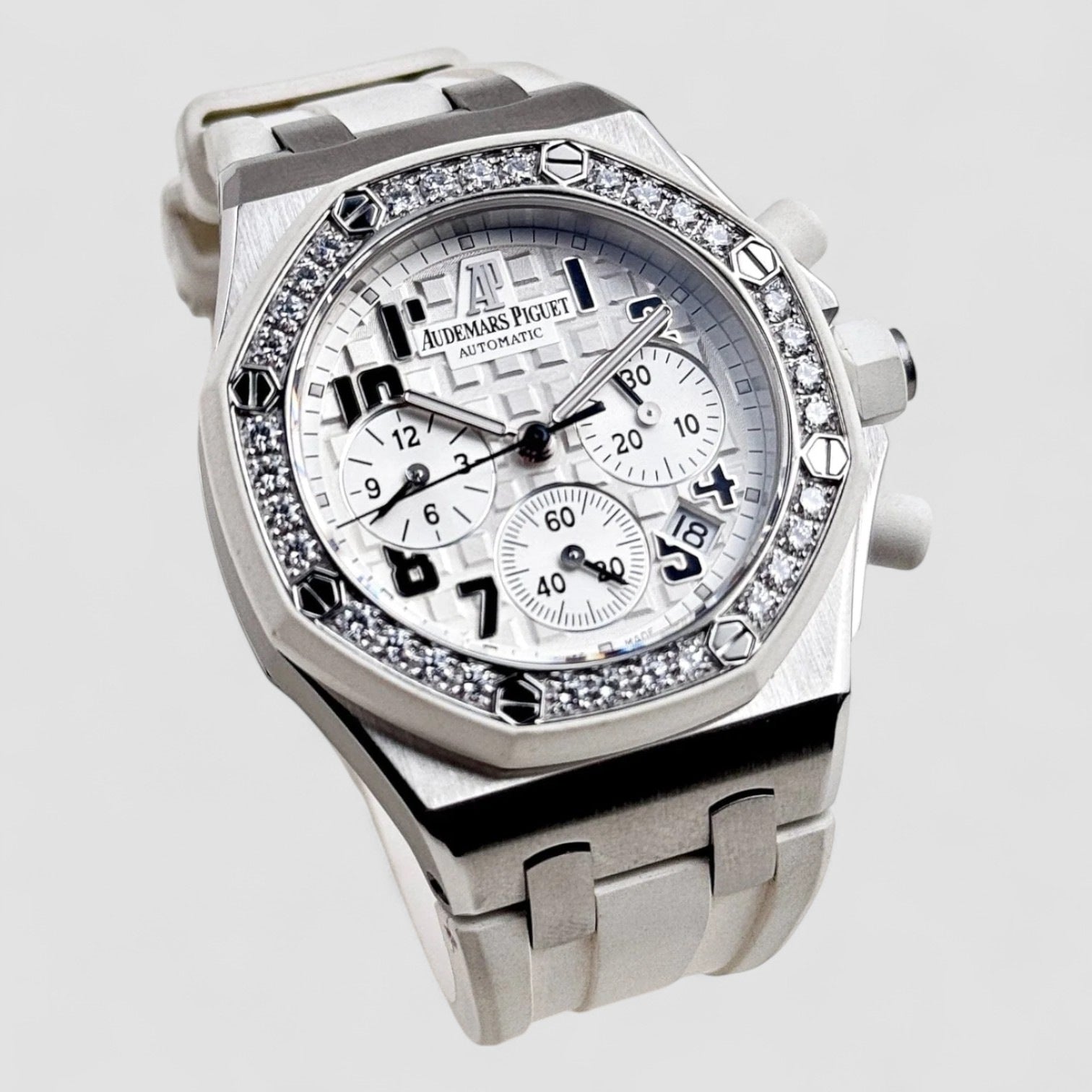 Royal Oak Offshore Stainless Steel White Dial 37mm