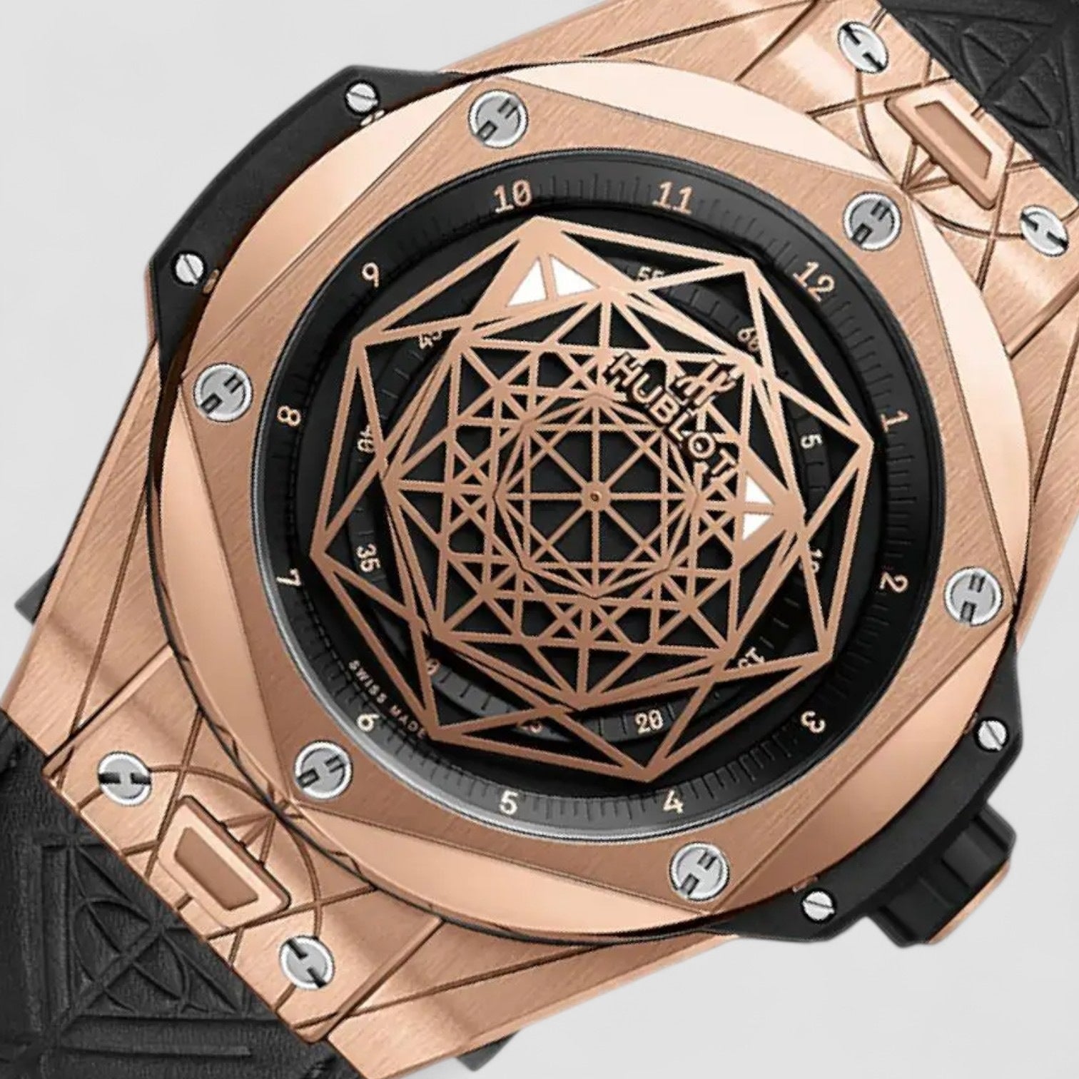 Big Bang Sang Bleu Black Dial 18k King Gold 45mm