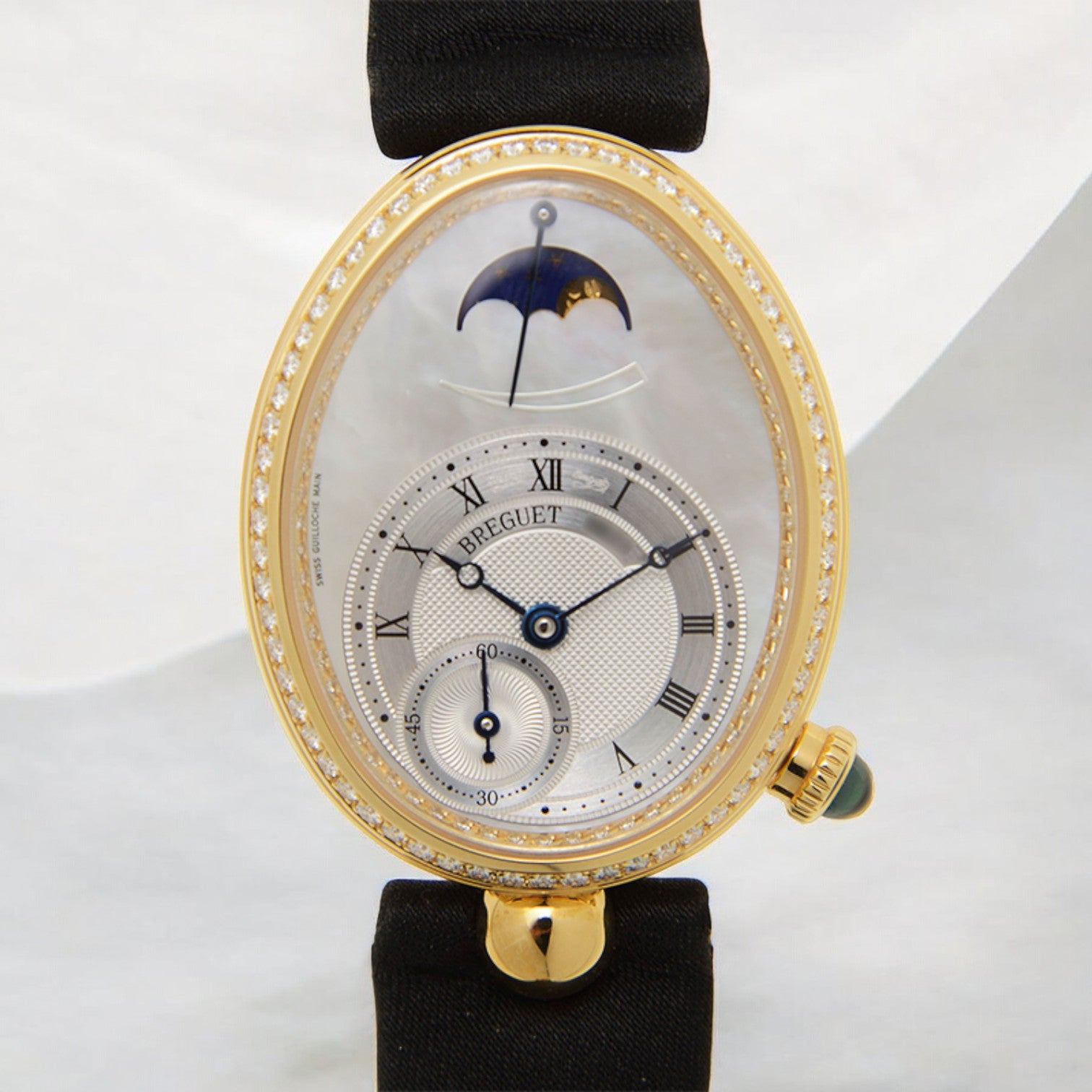 Reine De NaplesPower Reserve MOONPHASE