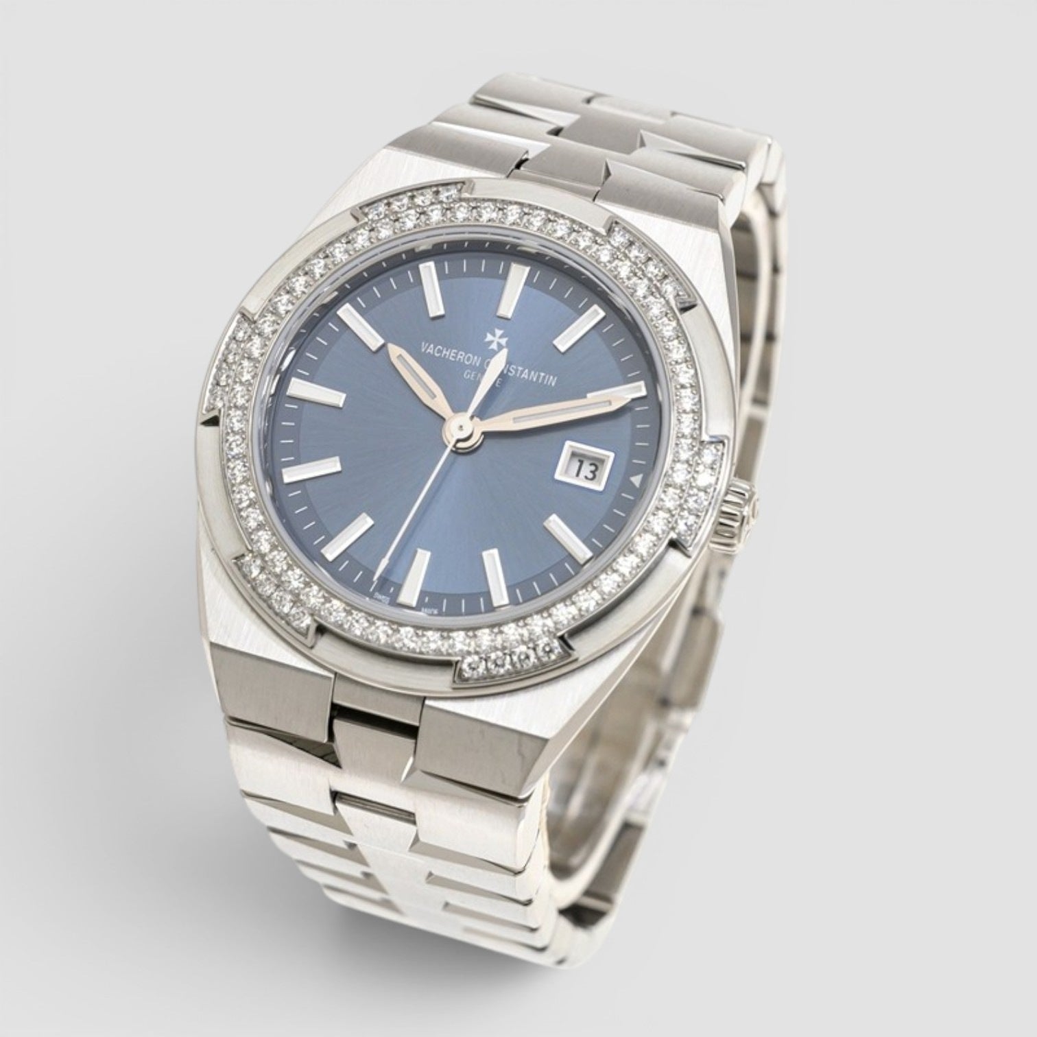 Overseas Quartz 33mm Steel Blue Dial Diamond Bezel