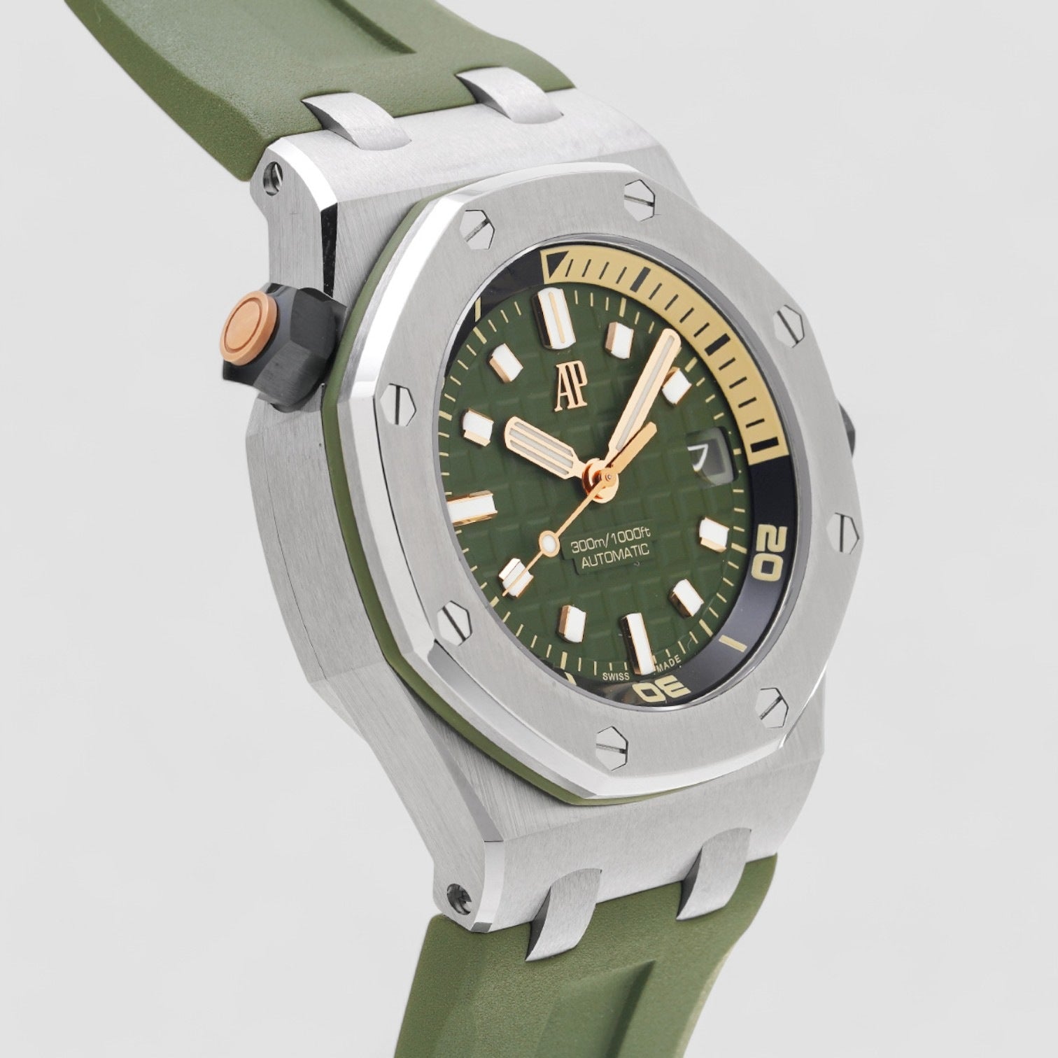Royal Oak Offshore 15720ST Diver Green Dial
