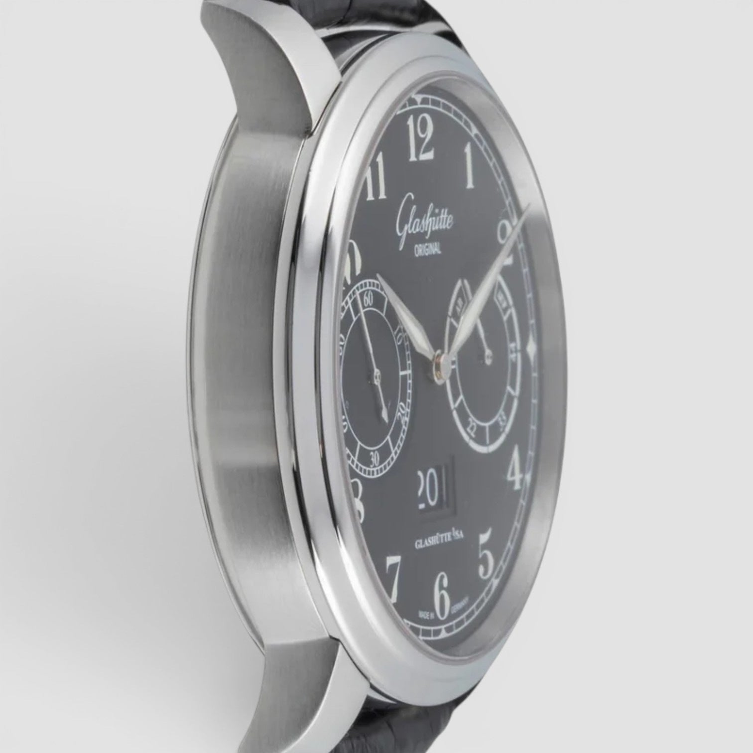 Senator Observer 44mm Steel Black Dial Big Date