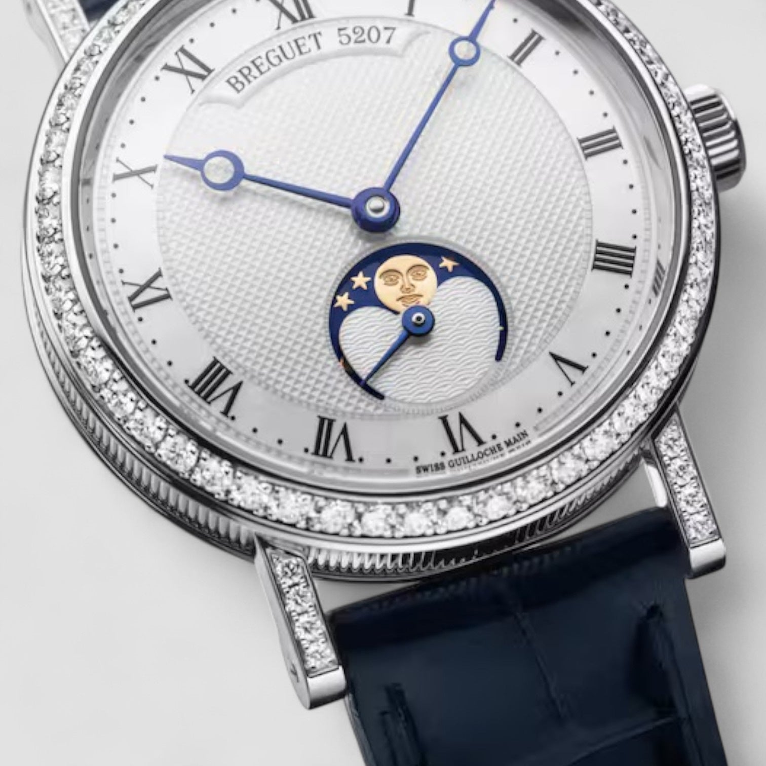 Classique Automatic Moonphase 30mm Ladies Watch
