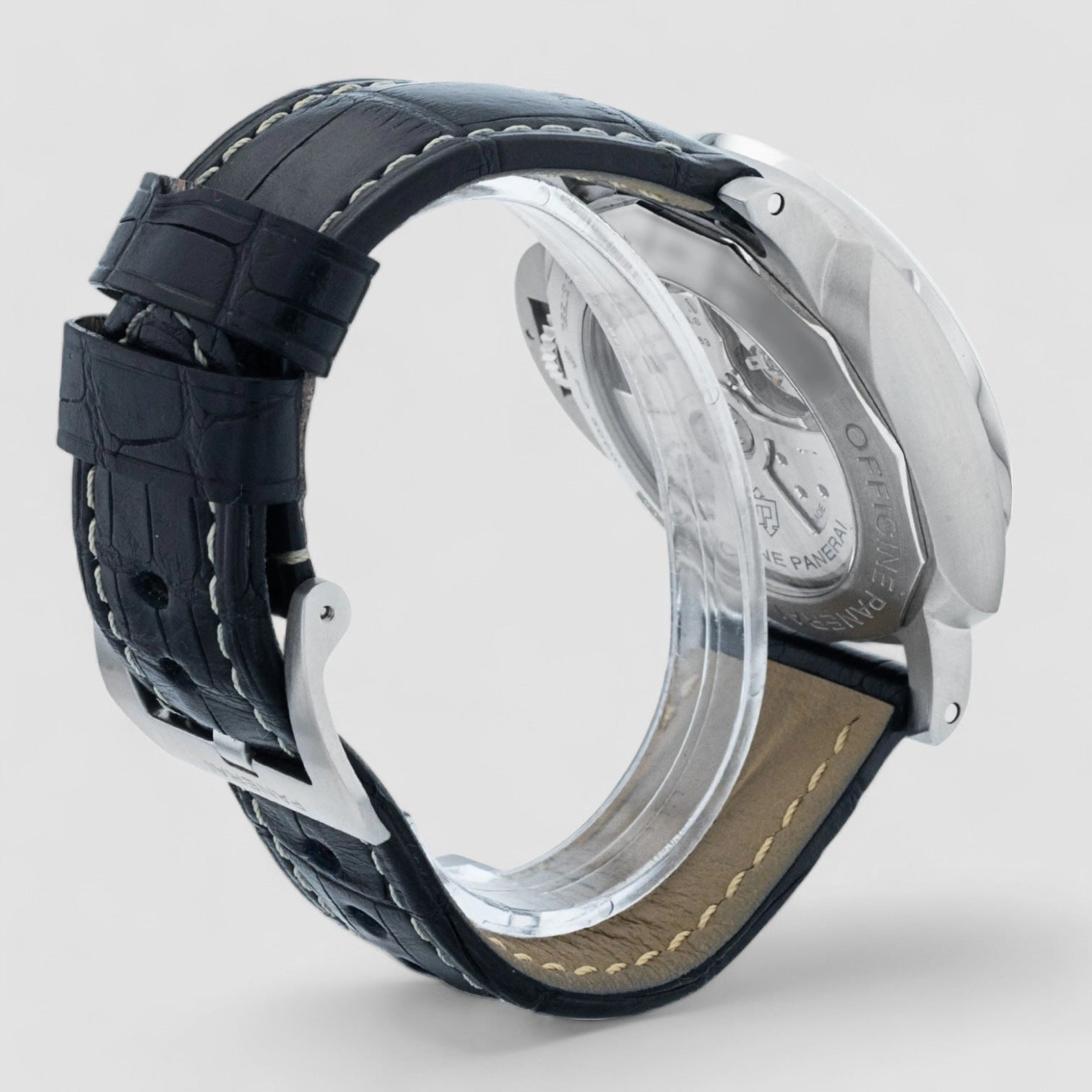 Luminor Gmt