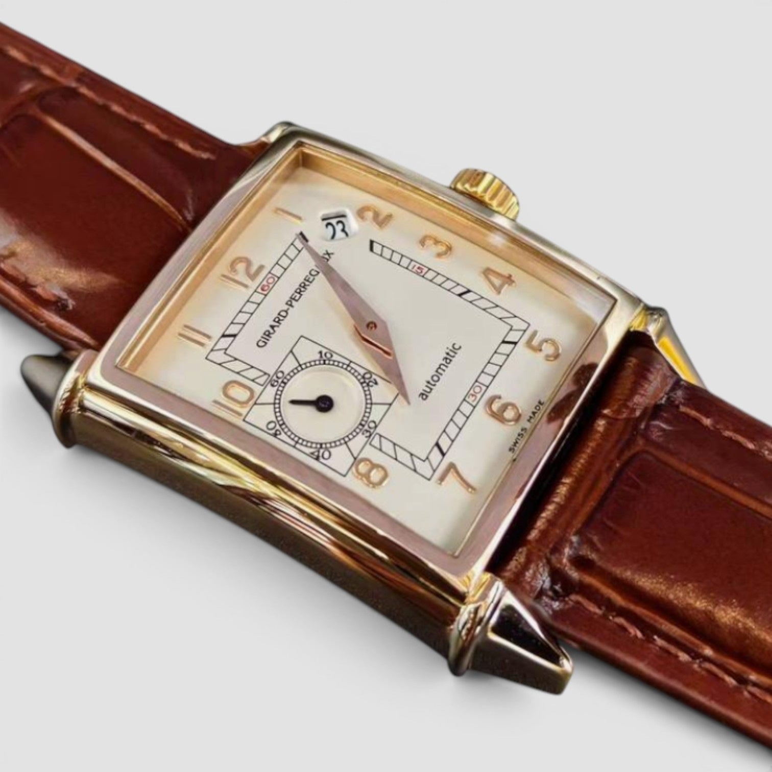 Vintage 1945 18K Rose Gold White Dial