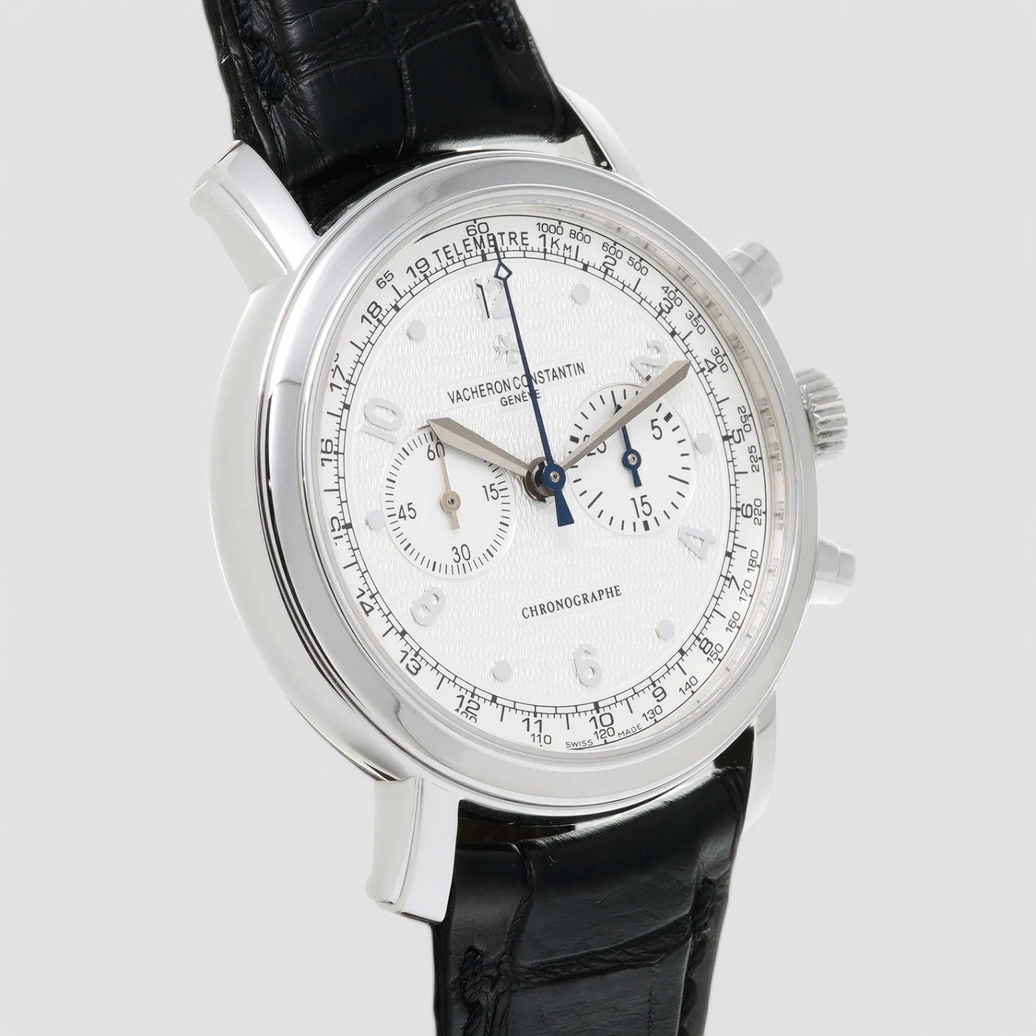 Malte Chronograph 18K White Gold / Deployment