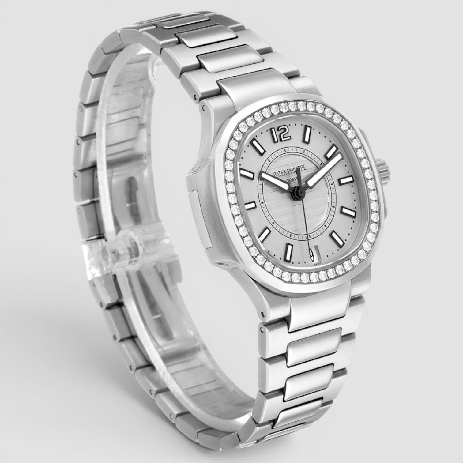 Nautilus Ladies 34mm Stainless Steel Diamond Bezel