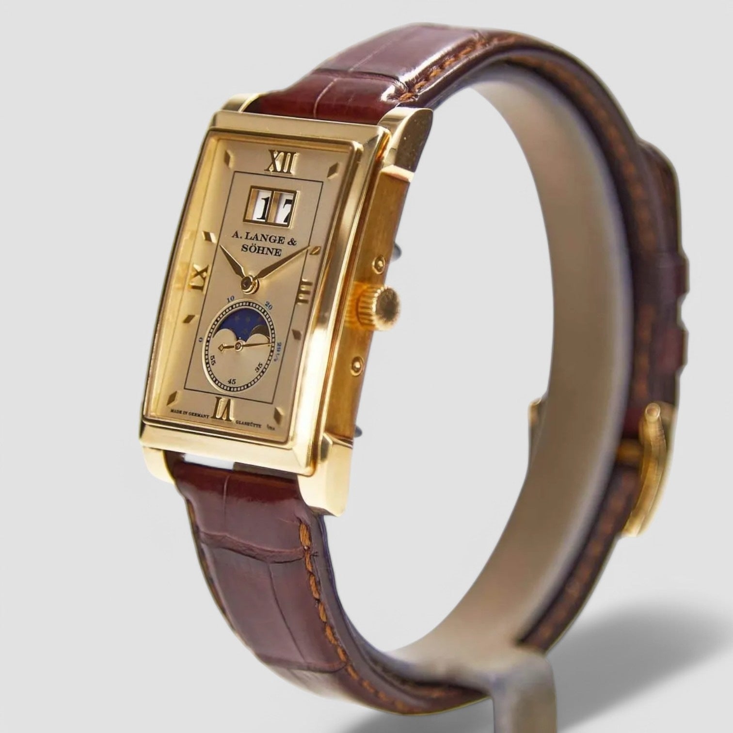 Cabaret Moonphase 18K Yellow Gold