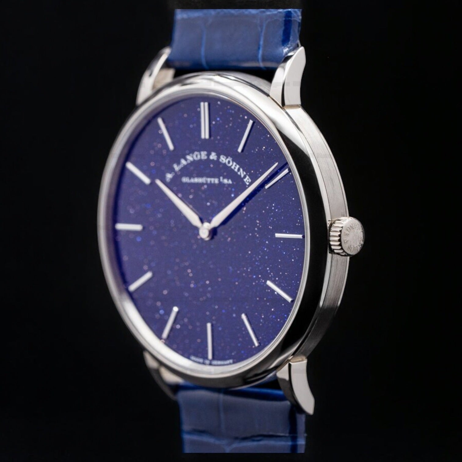 A. Lange & Söhne Saxonia Thin Manual Wind Blue Gold-Flux Dial 205.086